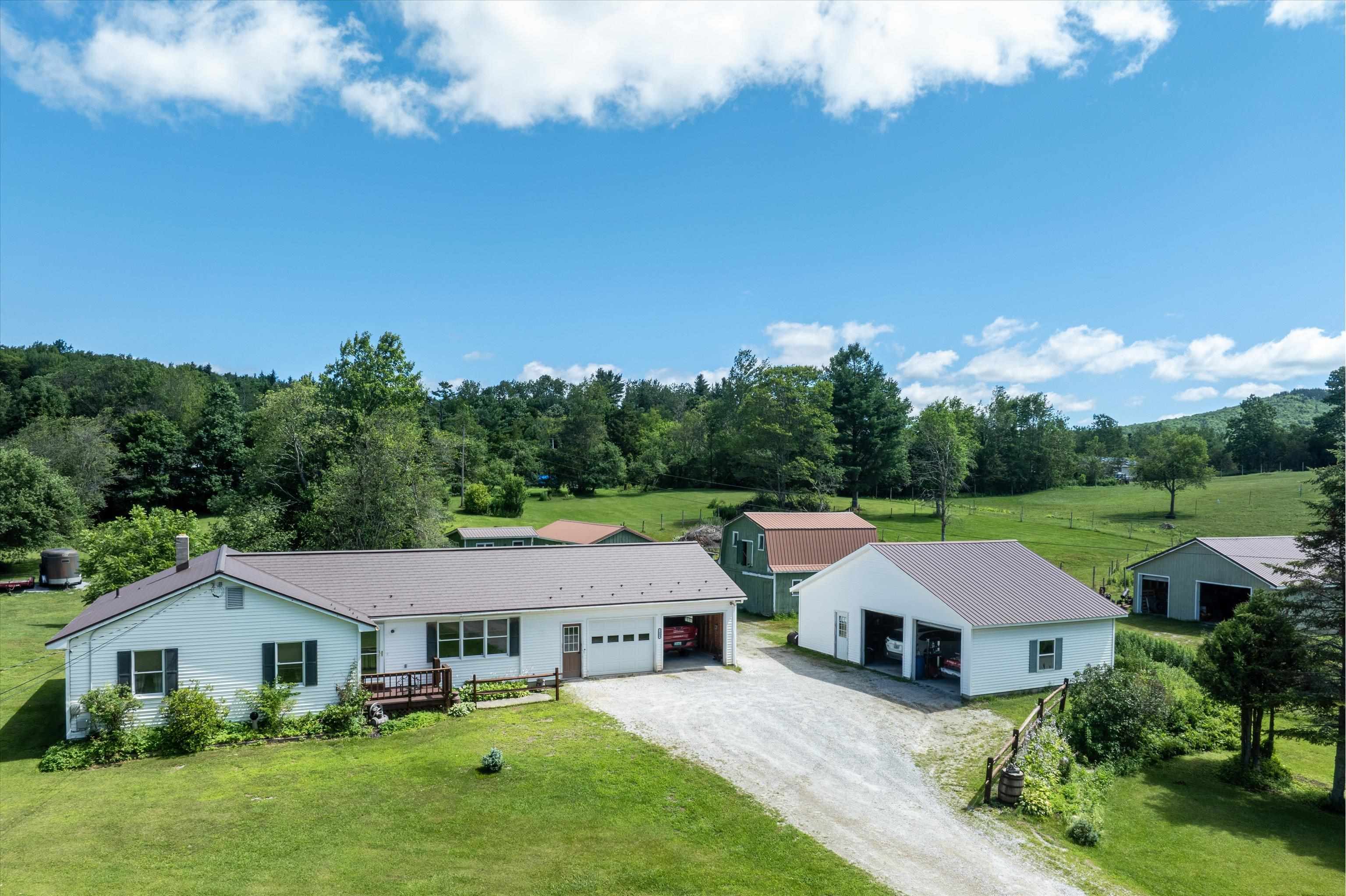 1489 Summit Road Property Photo 1