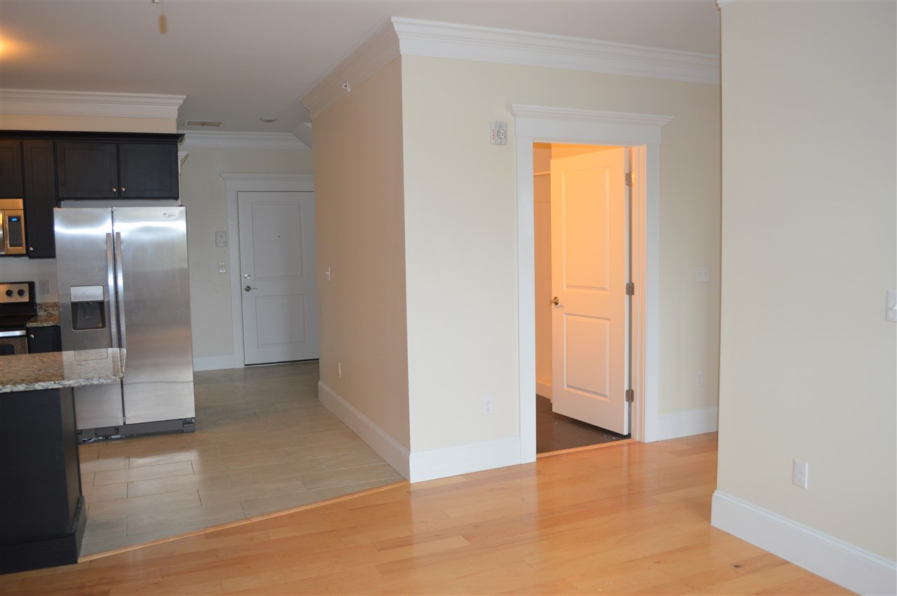 2 Silver Street Property Photo 4