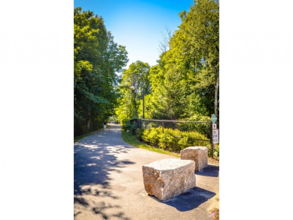 2 Silver Street Property Photo 28