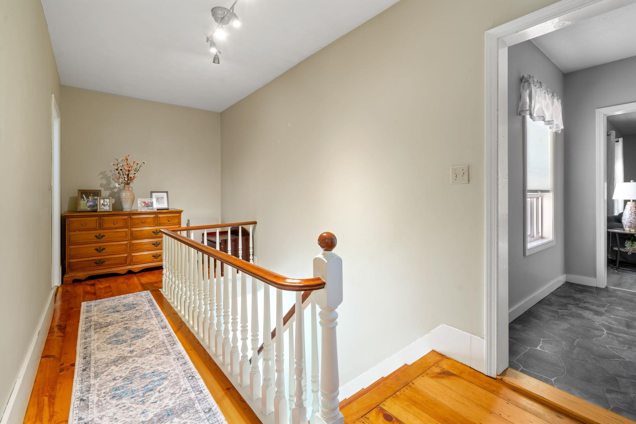 16 Meetinghouse Hill Road Property Photo 2