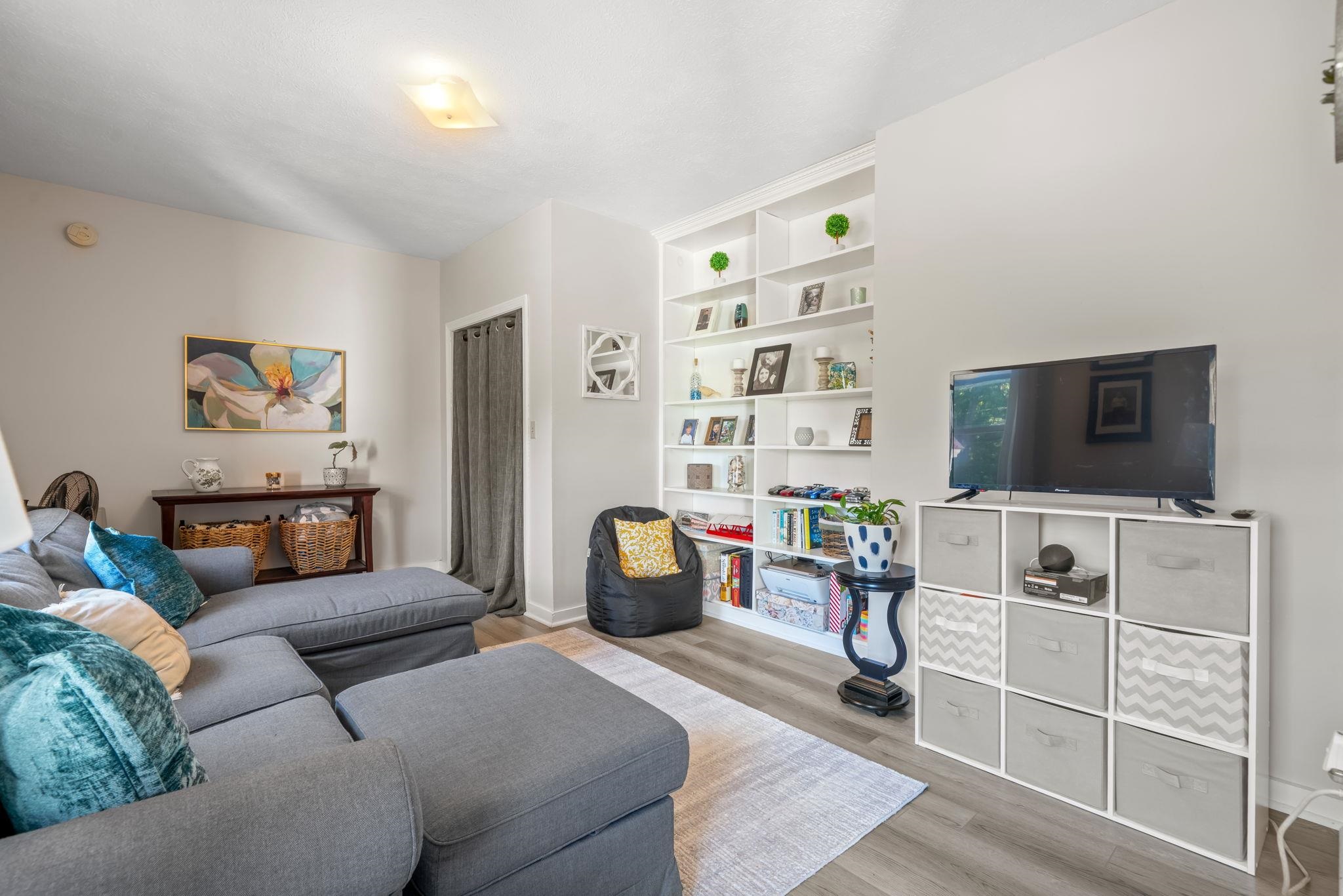 16 Meetinghouse Hill Road Property Photo 15