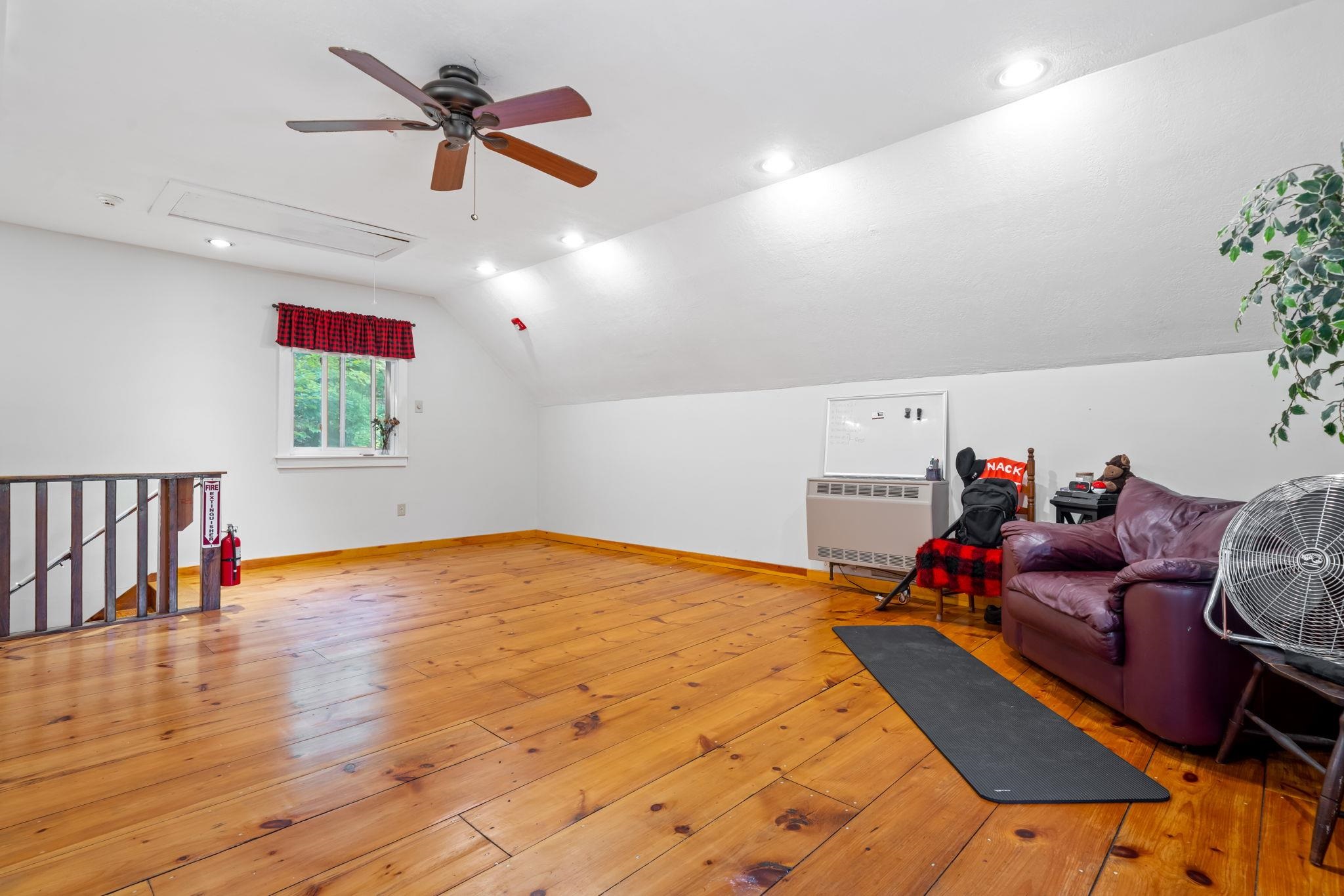 16 Meetinghouse Hill Road Property Photo 33