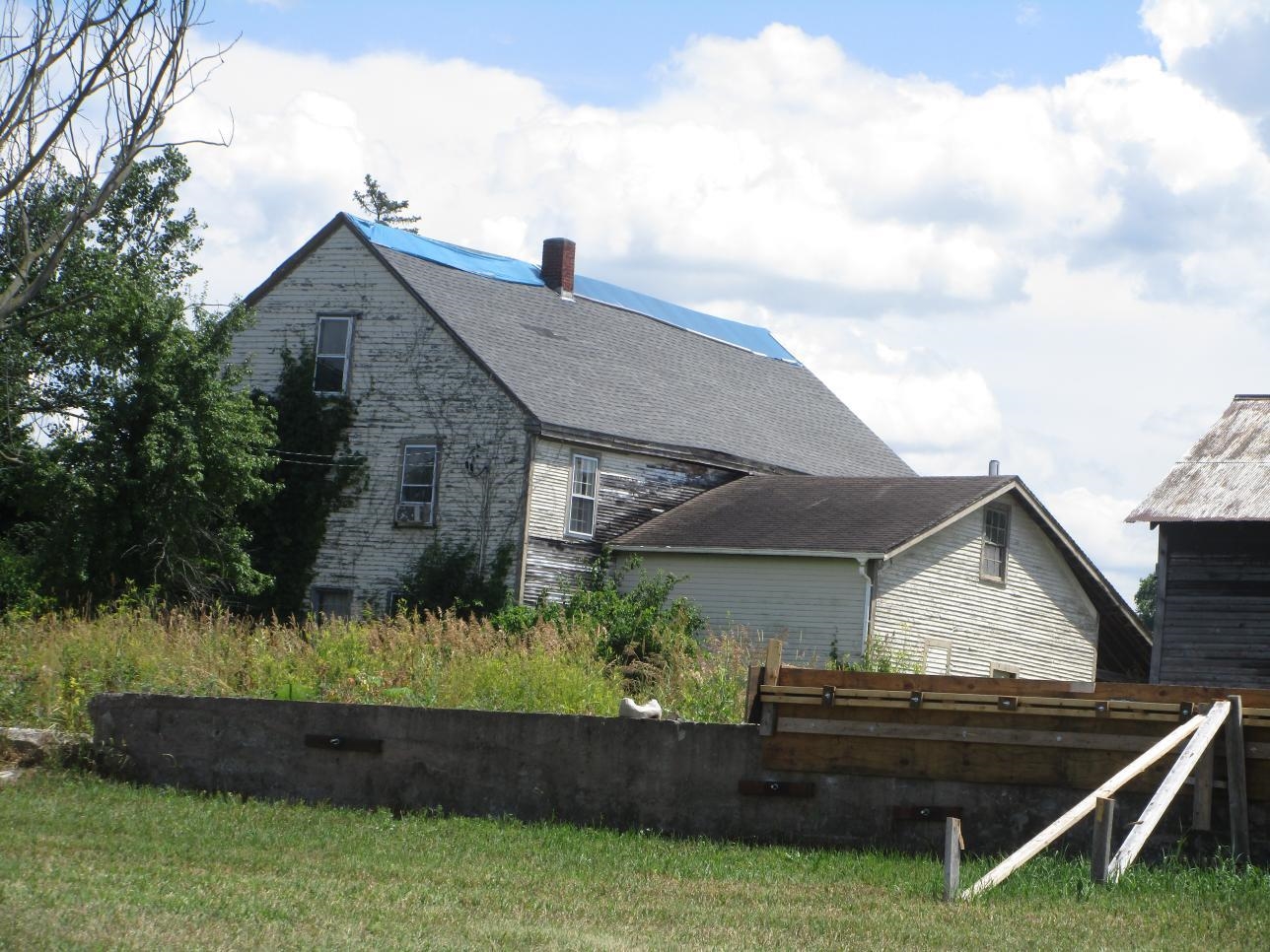 2290 Hemenway Hill Road Property Photo 1