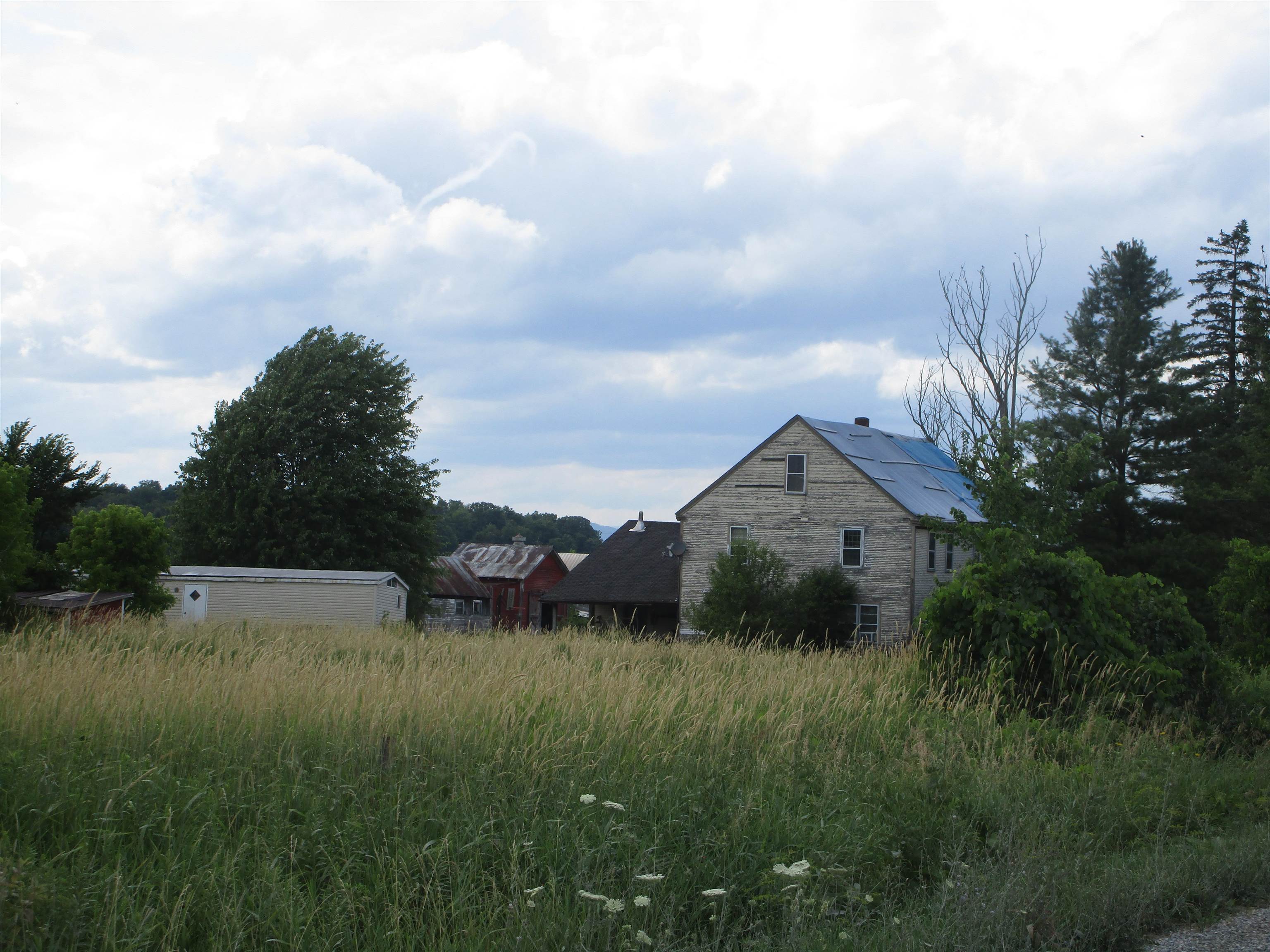 2290 Hemenway Hill Road Property Photo 4
