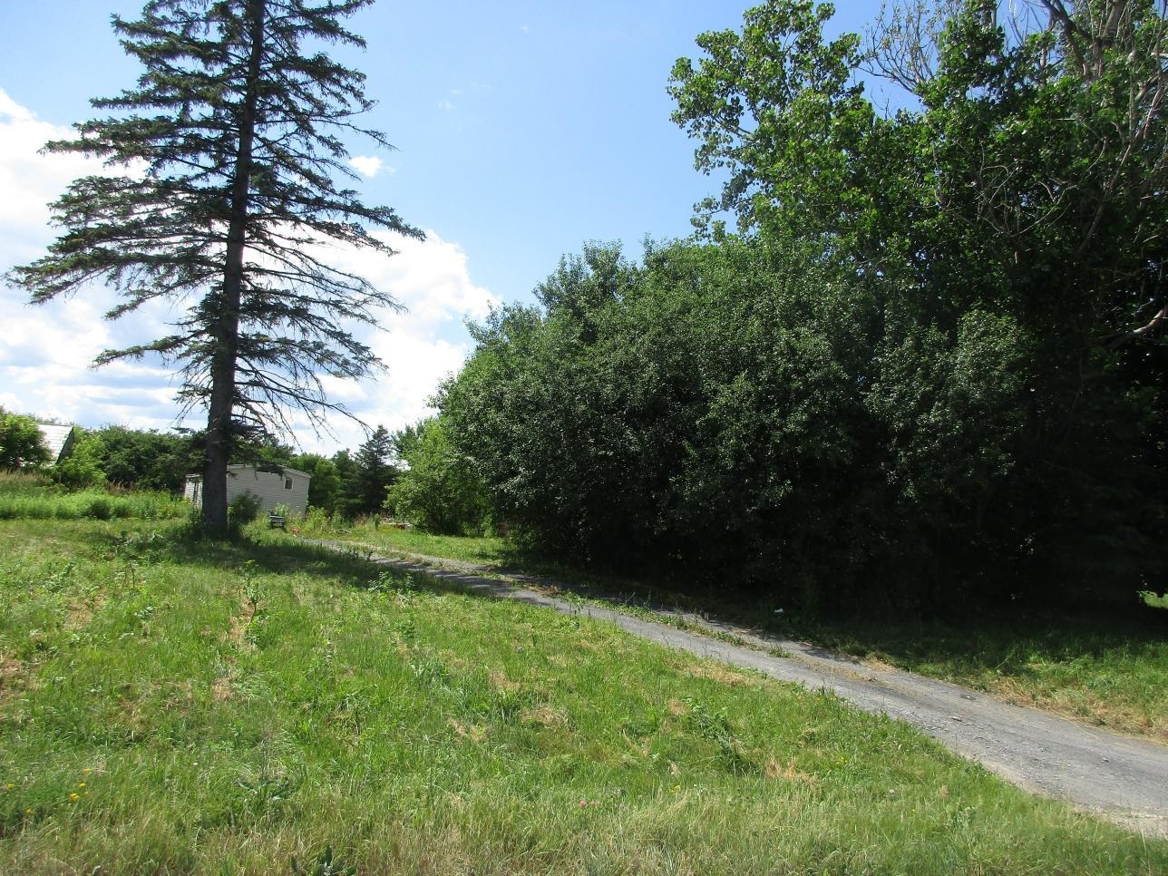 2290 Hemenway Hill Road Property Photo 7