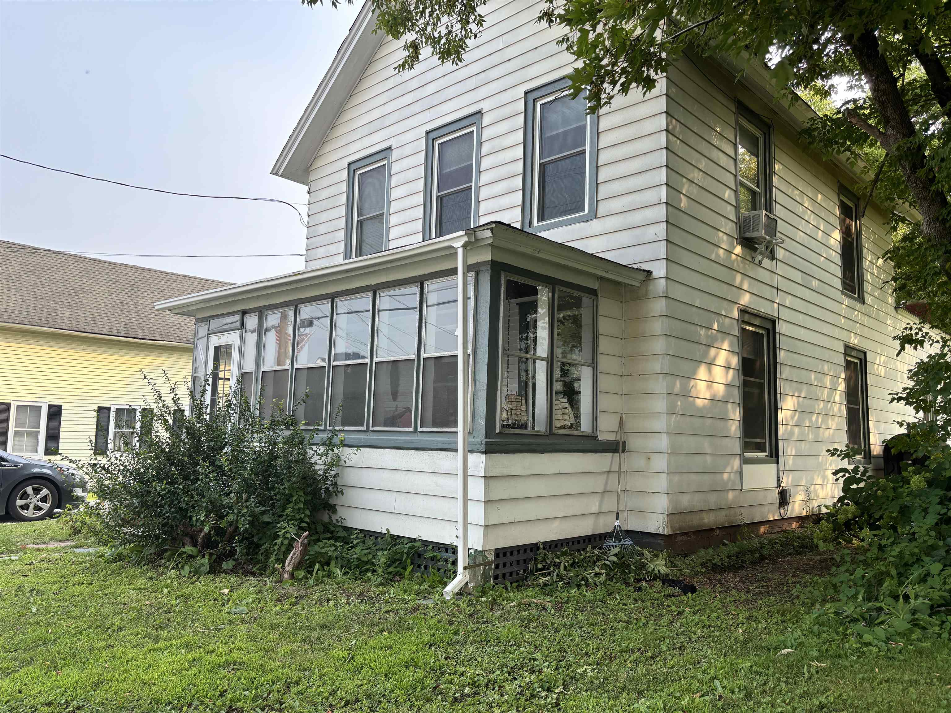 653 Main Street Property Photo 1