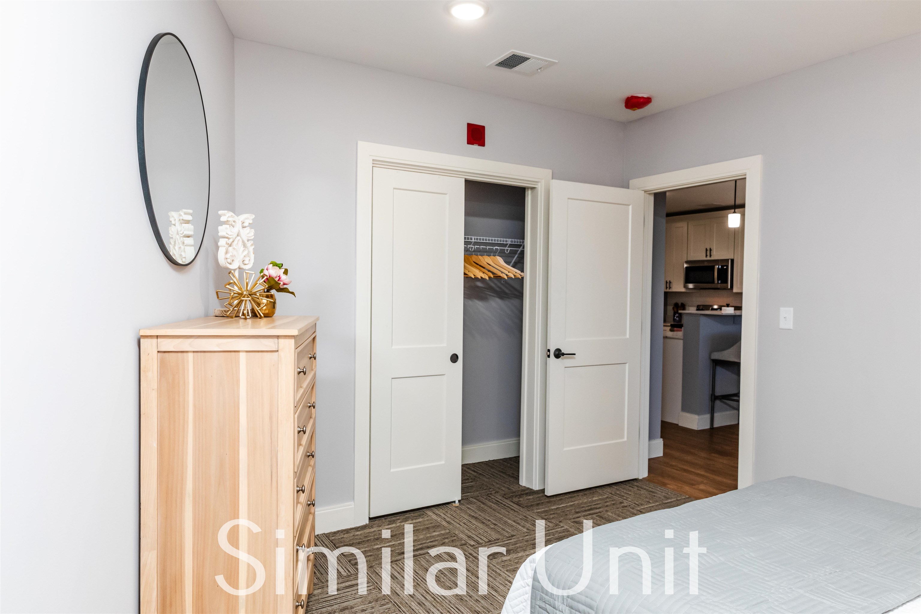 1000 Elm Street Property Photo 13