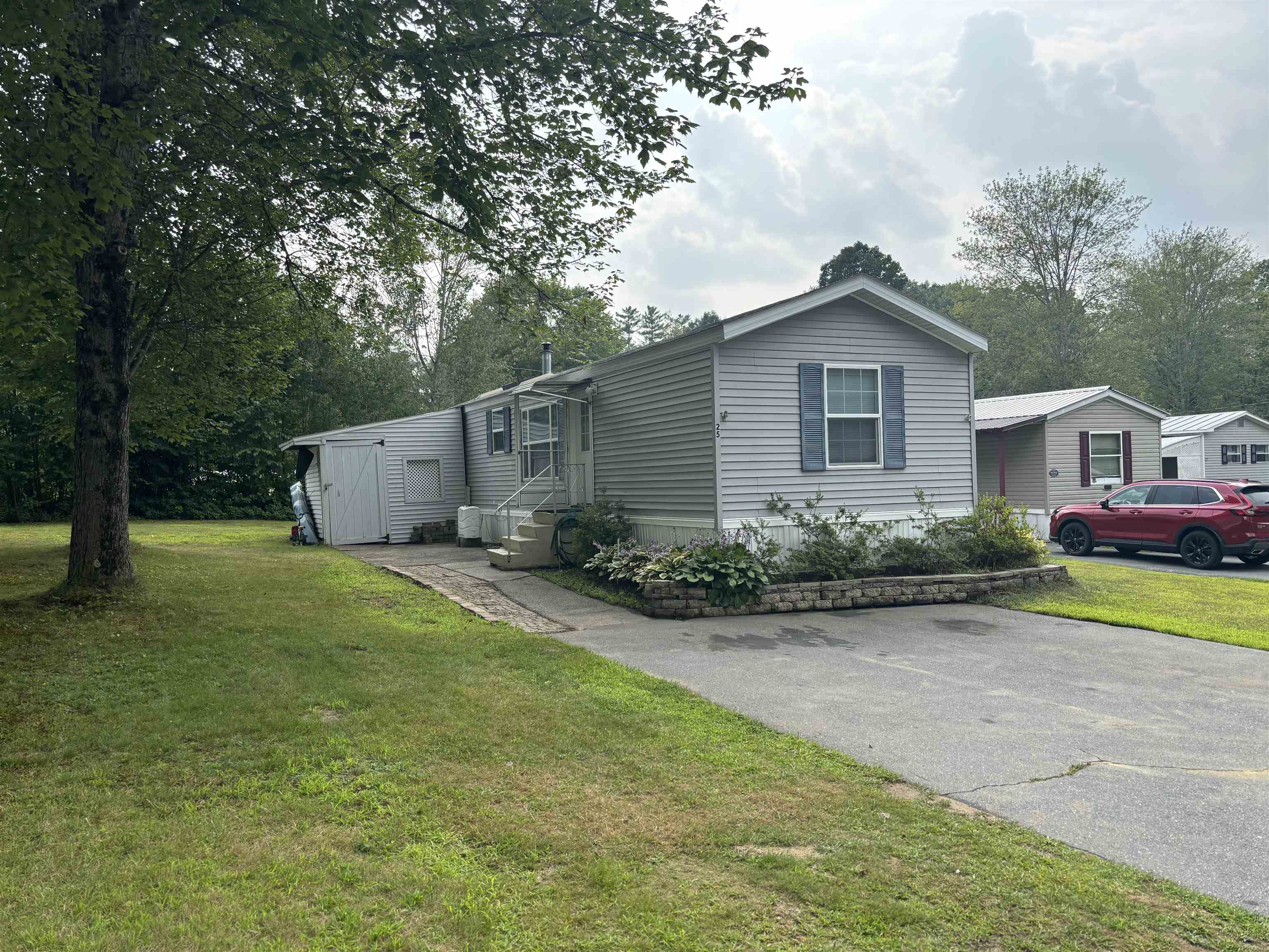 25 Morways Park Property Photo 1