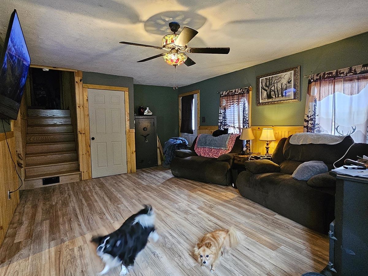 123 Lake Street Property Photo 12