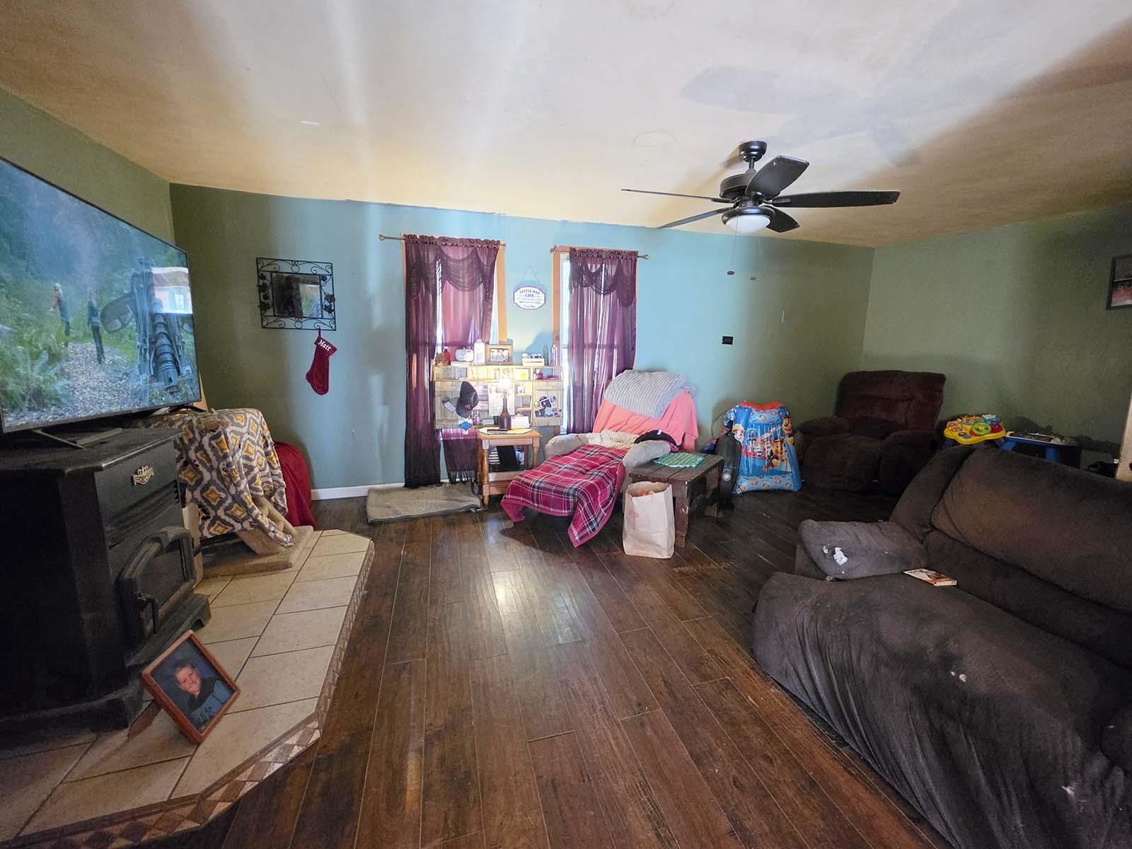 123 Lake Street Property Photo 37