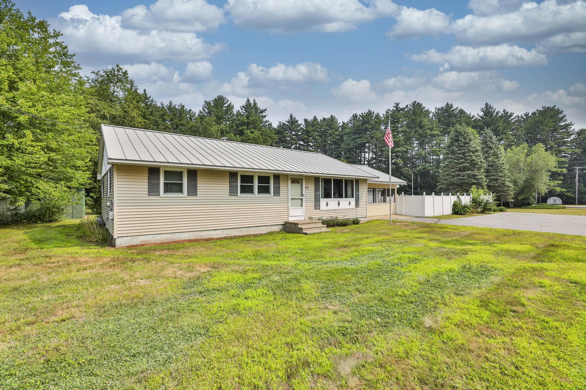 69 Baboosic Lake Road