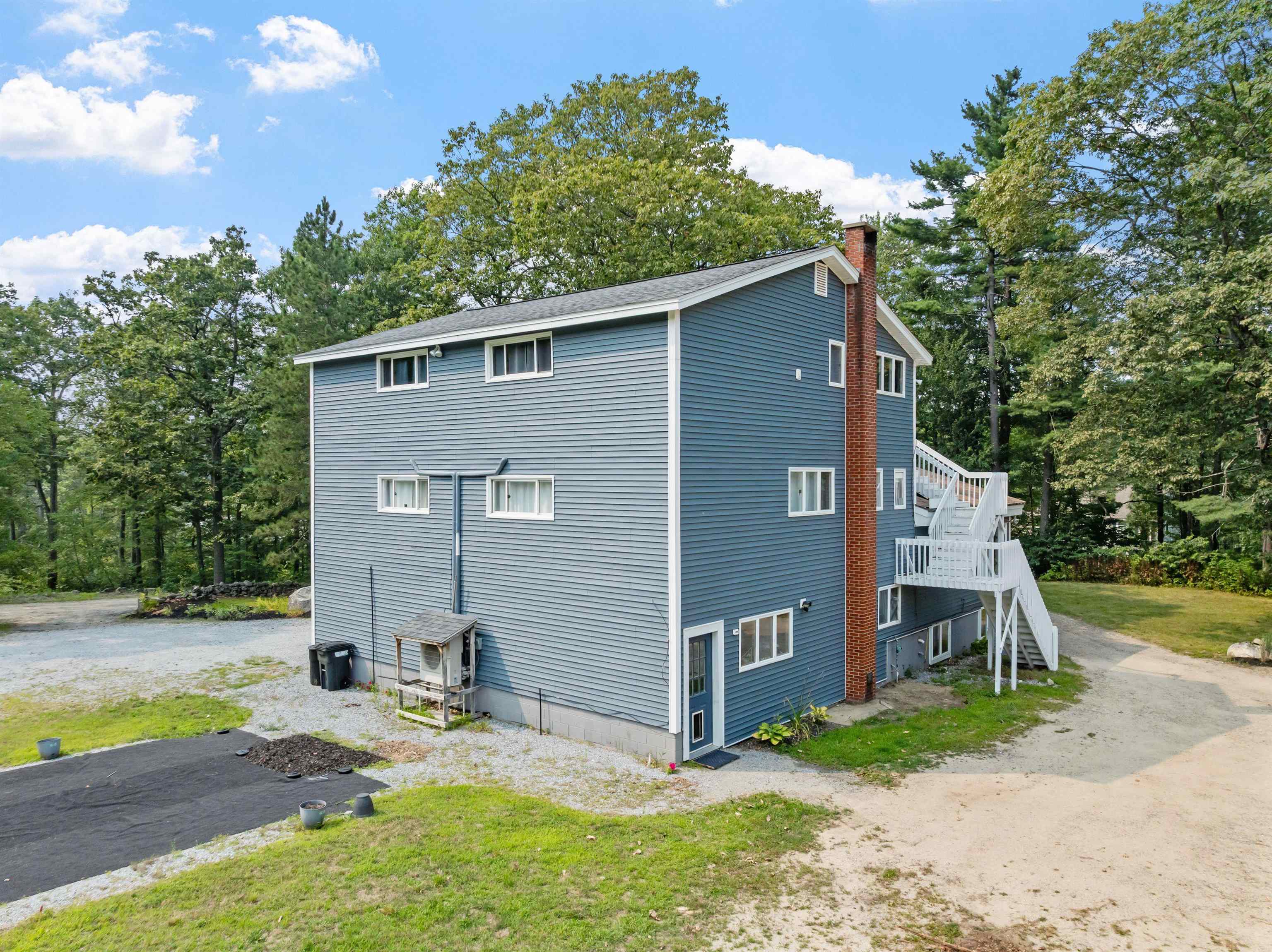 119 Laurel Lane Property Photo 6