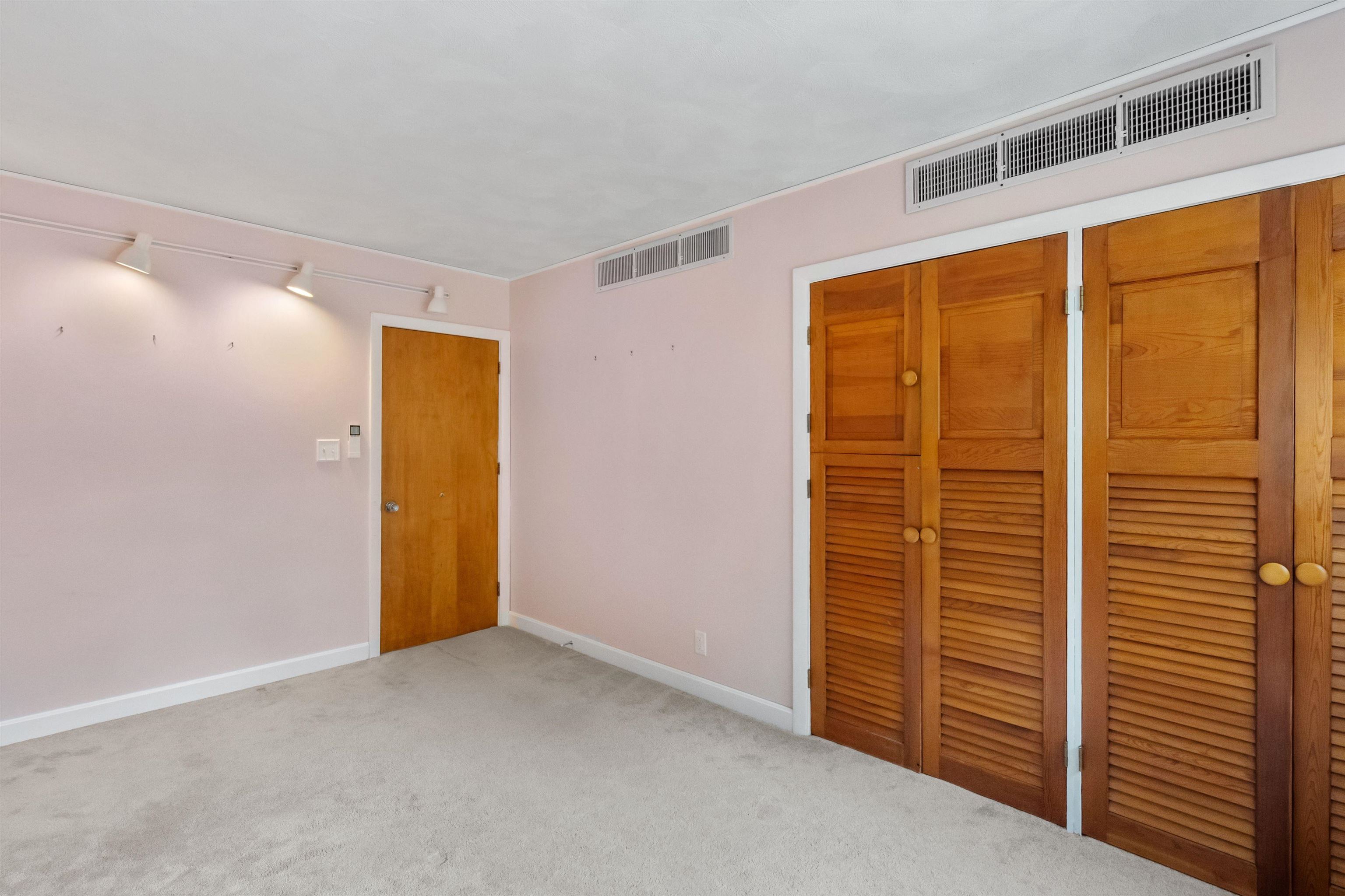 119 Laurel Lane Property Photo 38