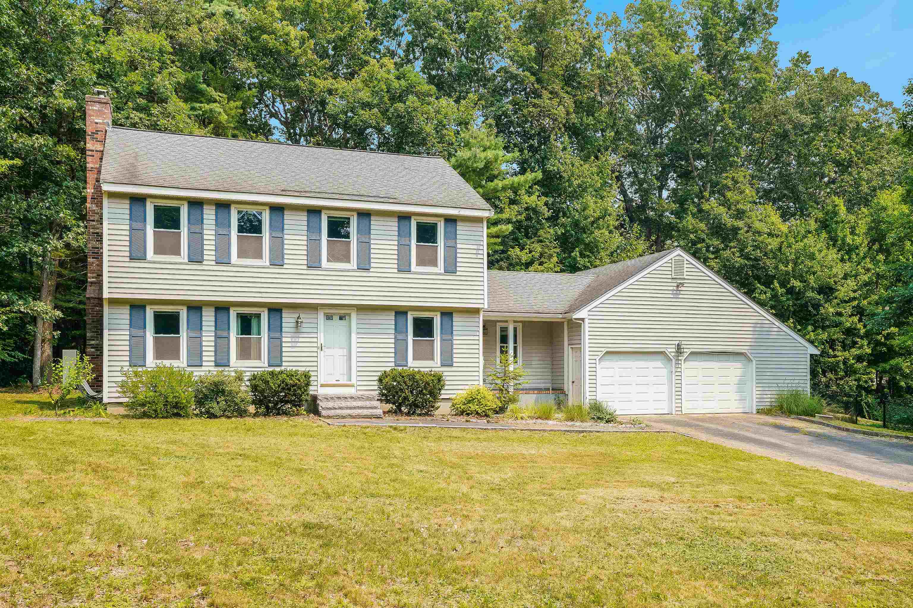 2 Fox Run Property Photo 1