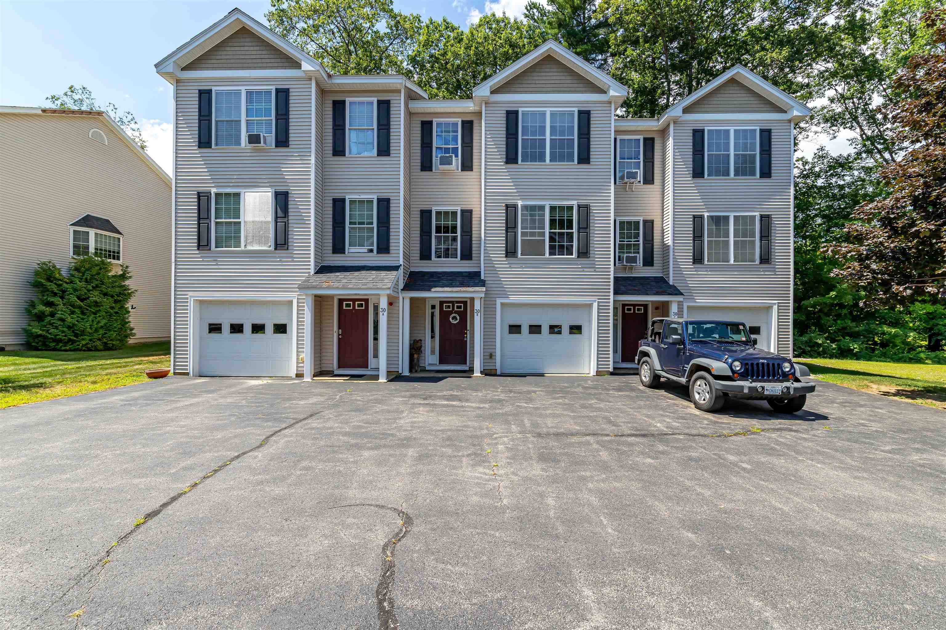 30 Melissa Way Property Photo 1