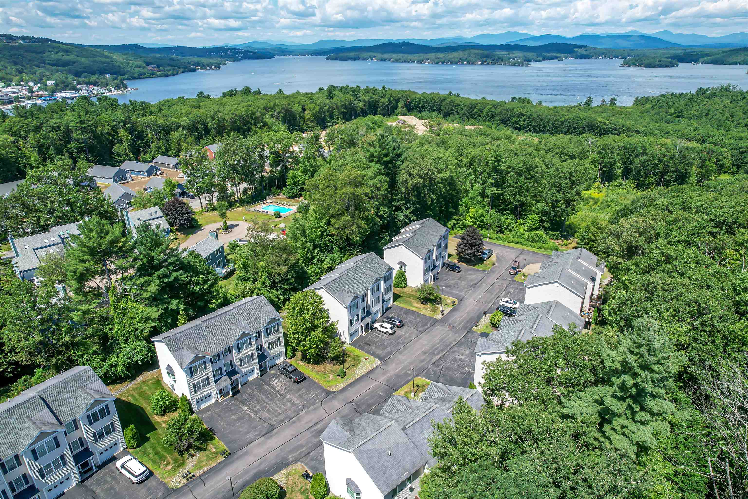 30 Melissa Way Property Photo 24