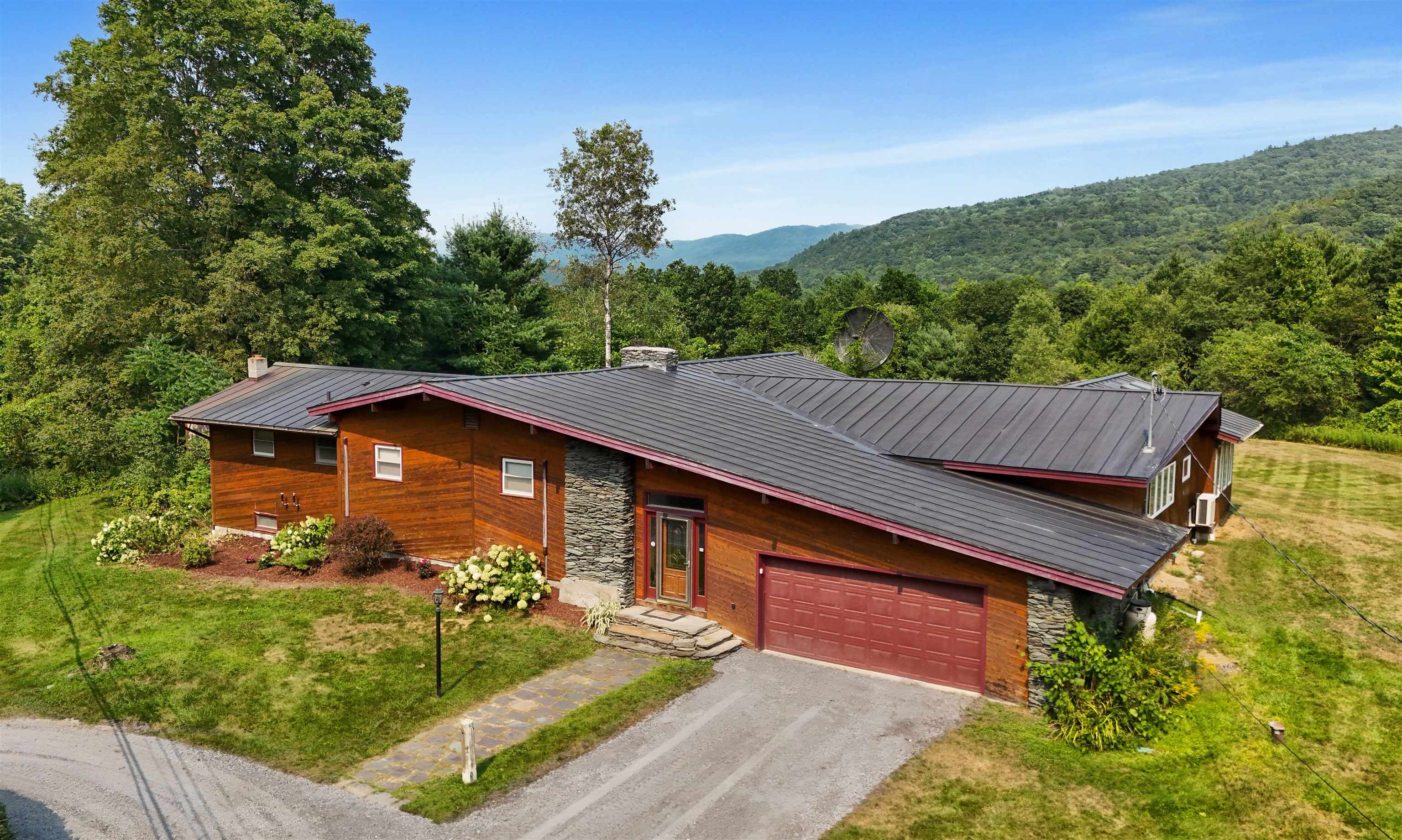 554 Frisbie Hill Road Property Photo 1