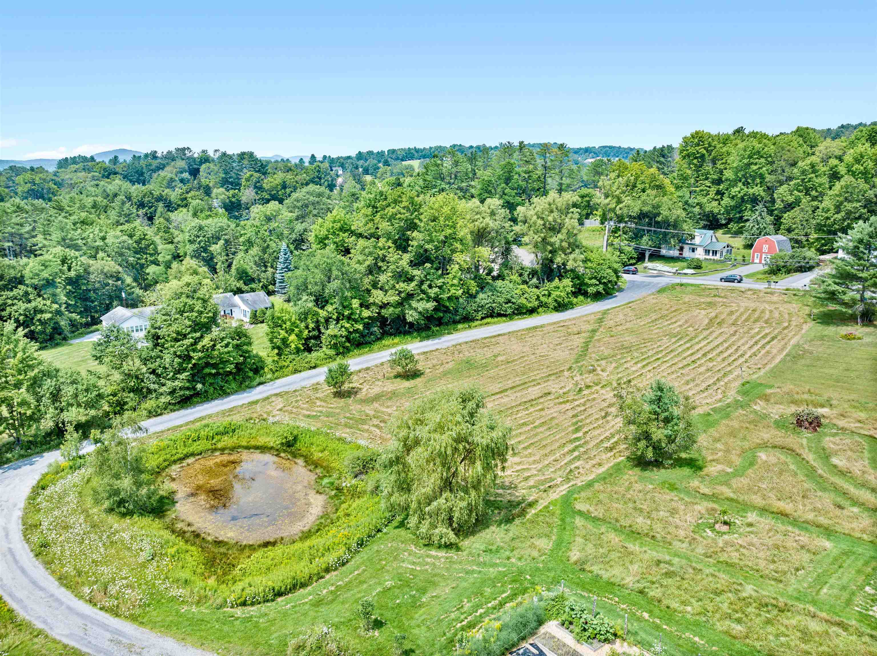 00 Leap Frog Hollow Property Photo 1