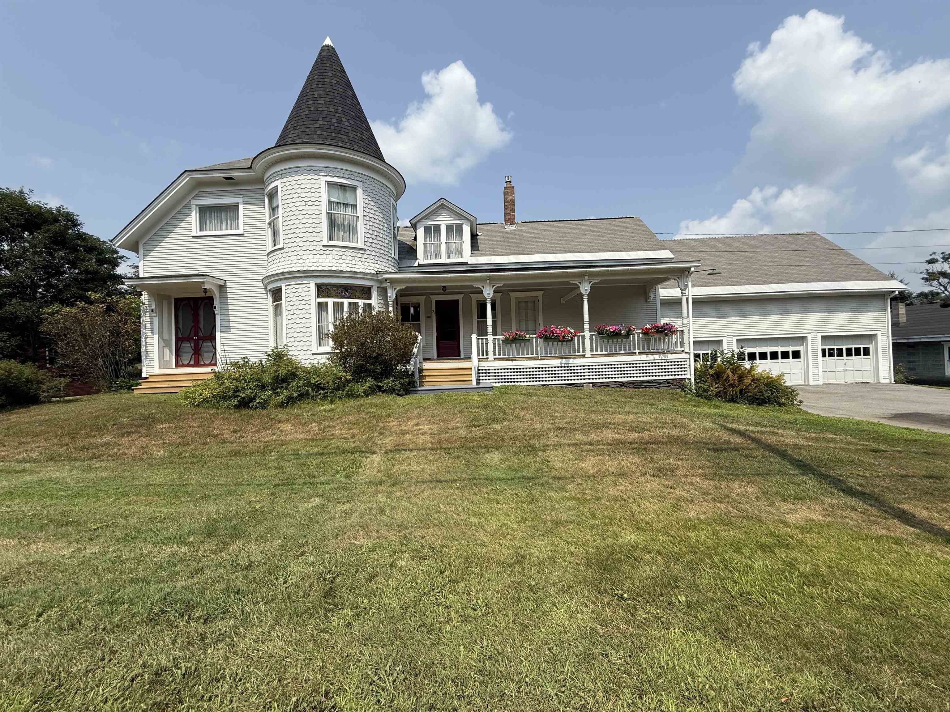 33 School Street Property Photo 1