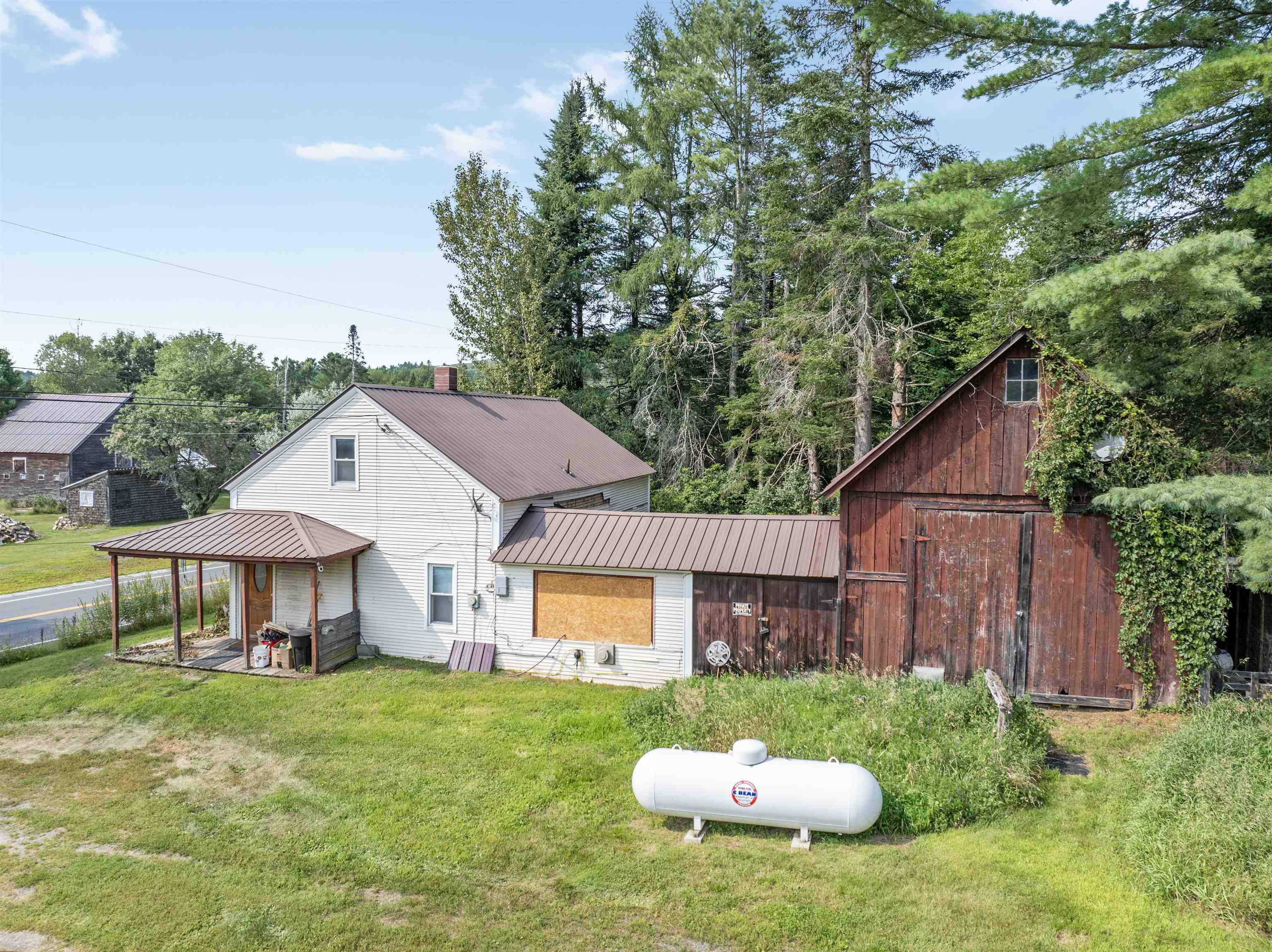 588 Us Route 3 Highway Property Photo 1