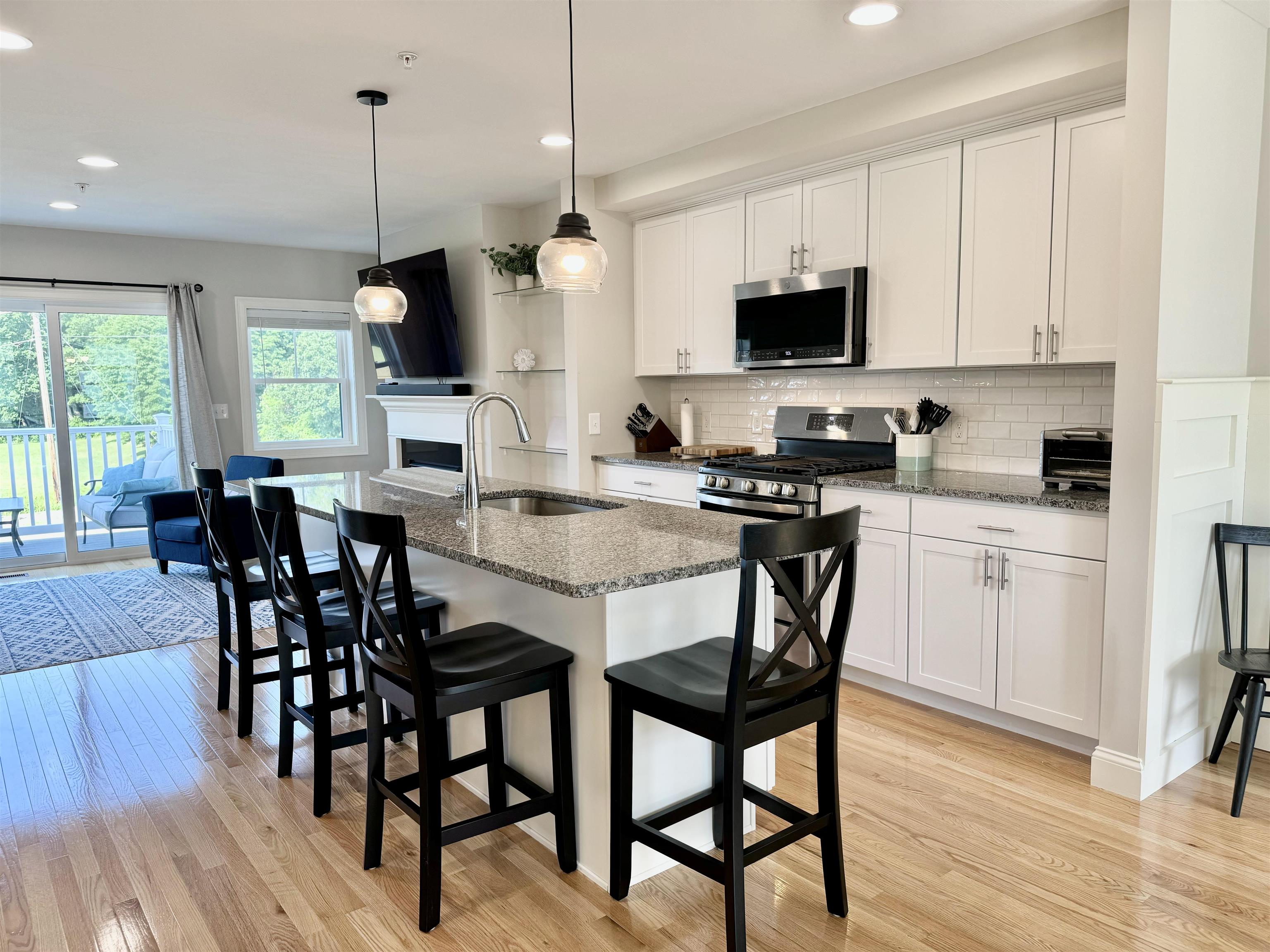 21 Lenox Drive Property Photo 6