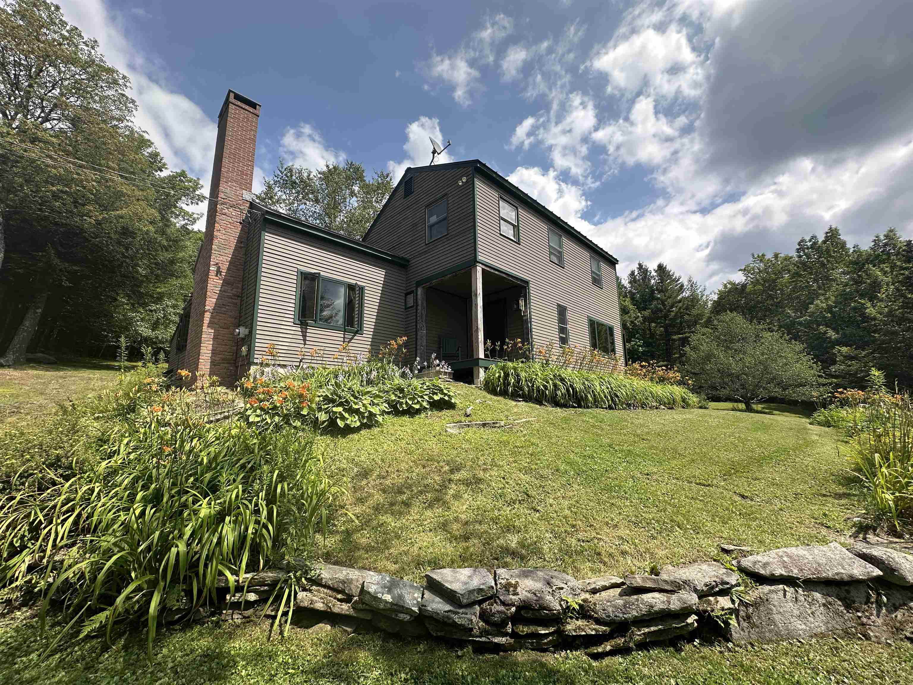 16 Nutmeg Lane Property Photo 1