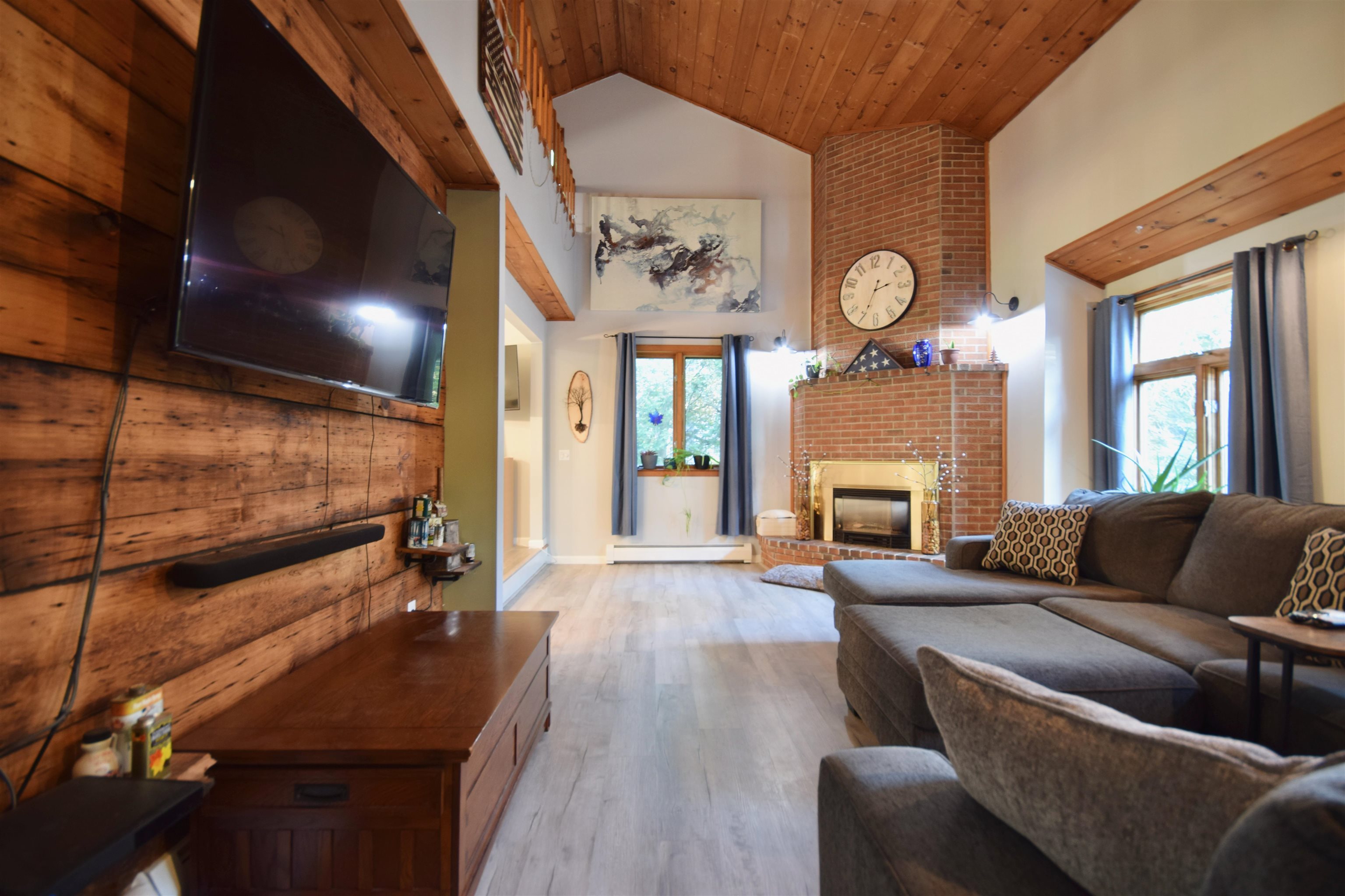 3 Bobolink Circle Property Photo 6