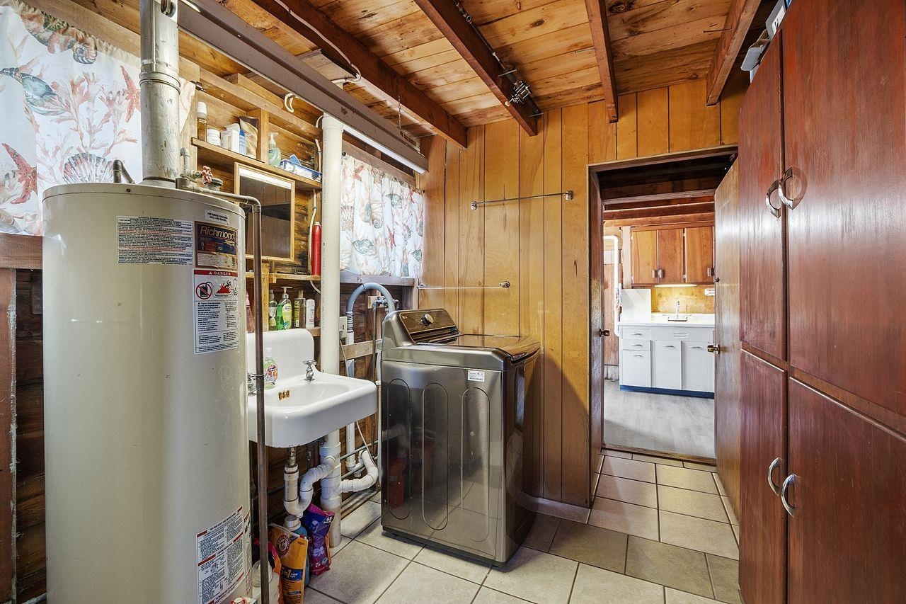 22-24 Perkins Avenue Property Photo 18