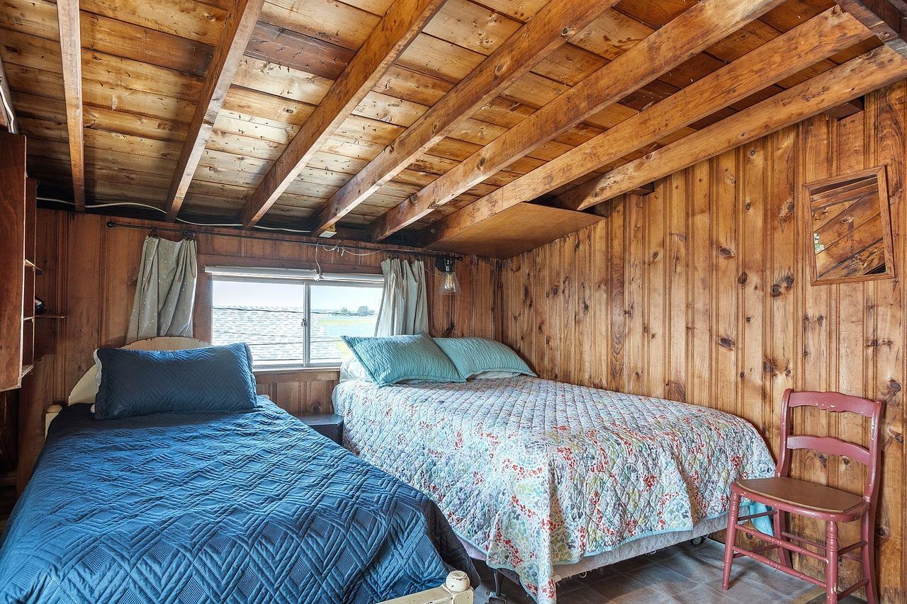 22-24 Perkins Avenue Property Photo 24