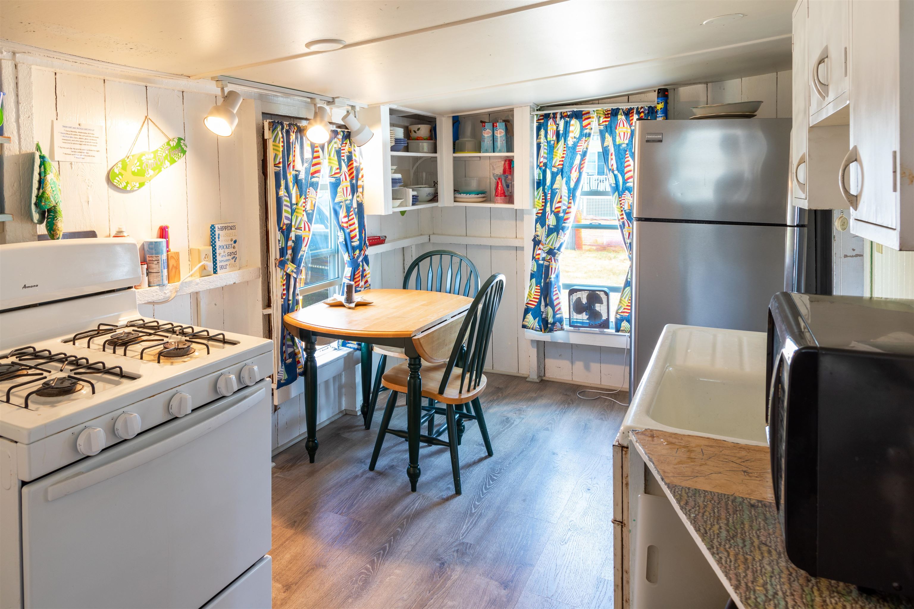 22-24 Perkins Avenue Property Photo 30