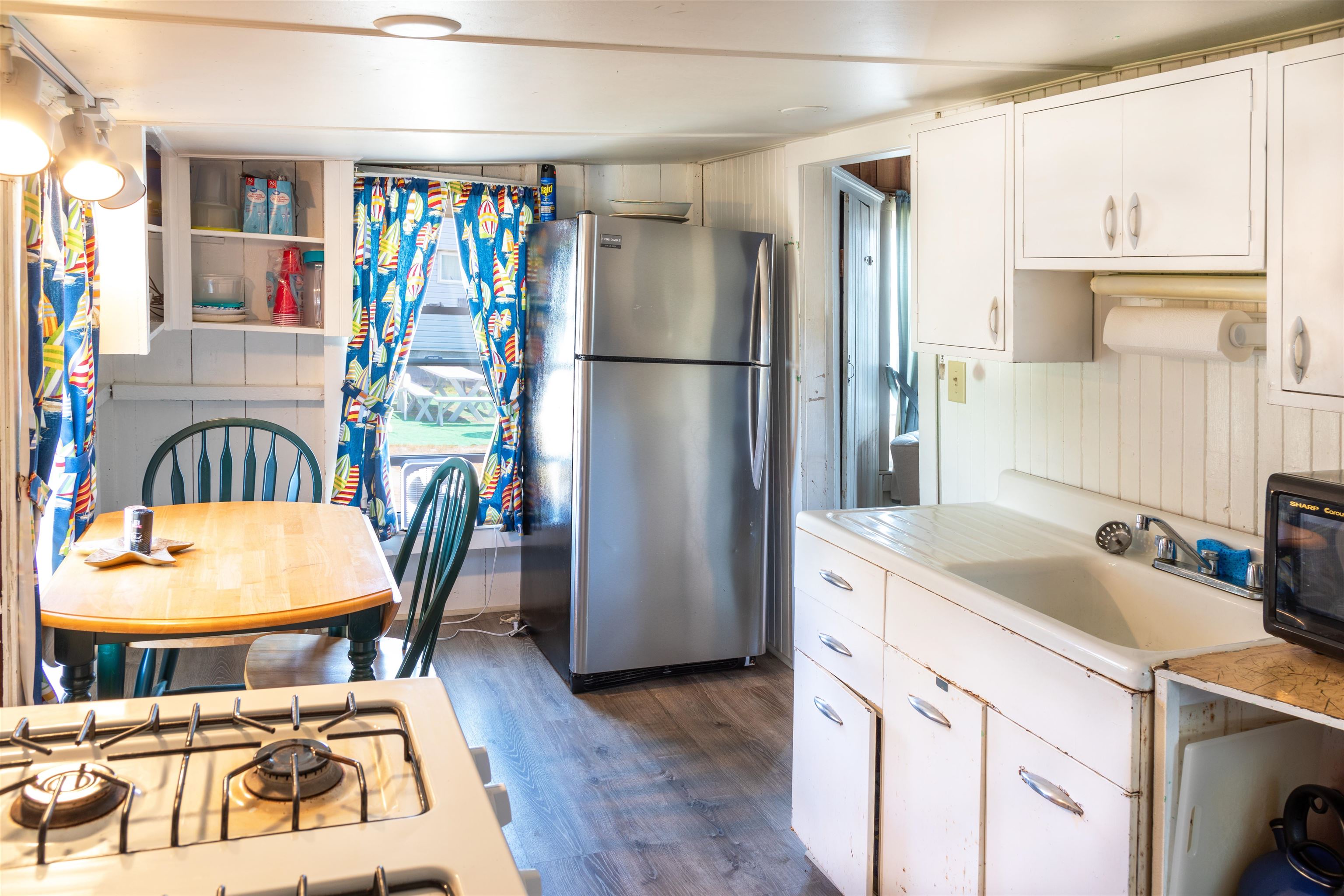 22-24 Perkins Avenue Property Photo 31