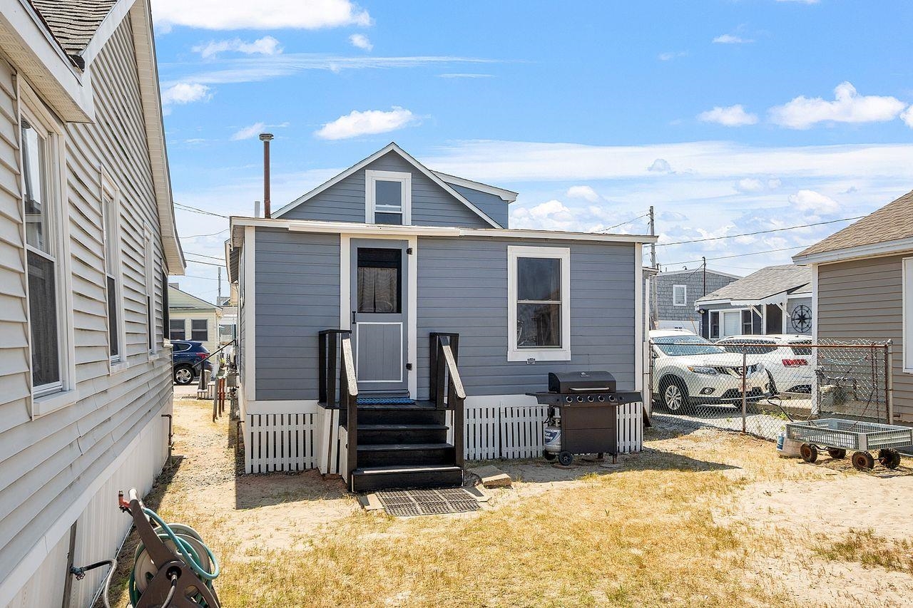 22-24 Perkins Avenue Property Photo 36