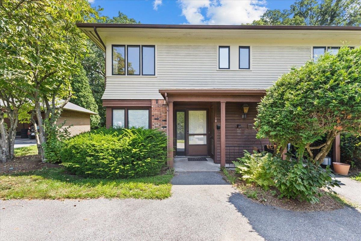 10 Wrisley Court Property Photo 1