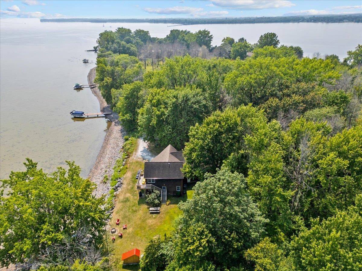 1299 Windmill Point Property Photo 1