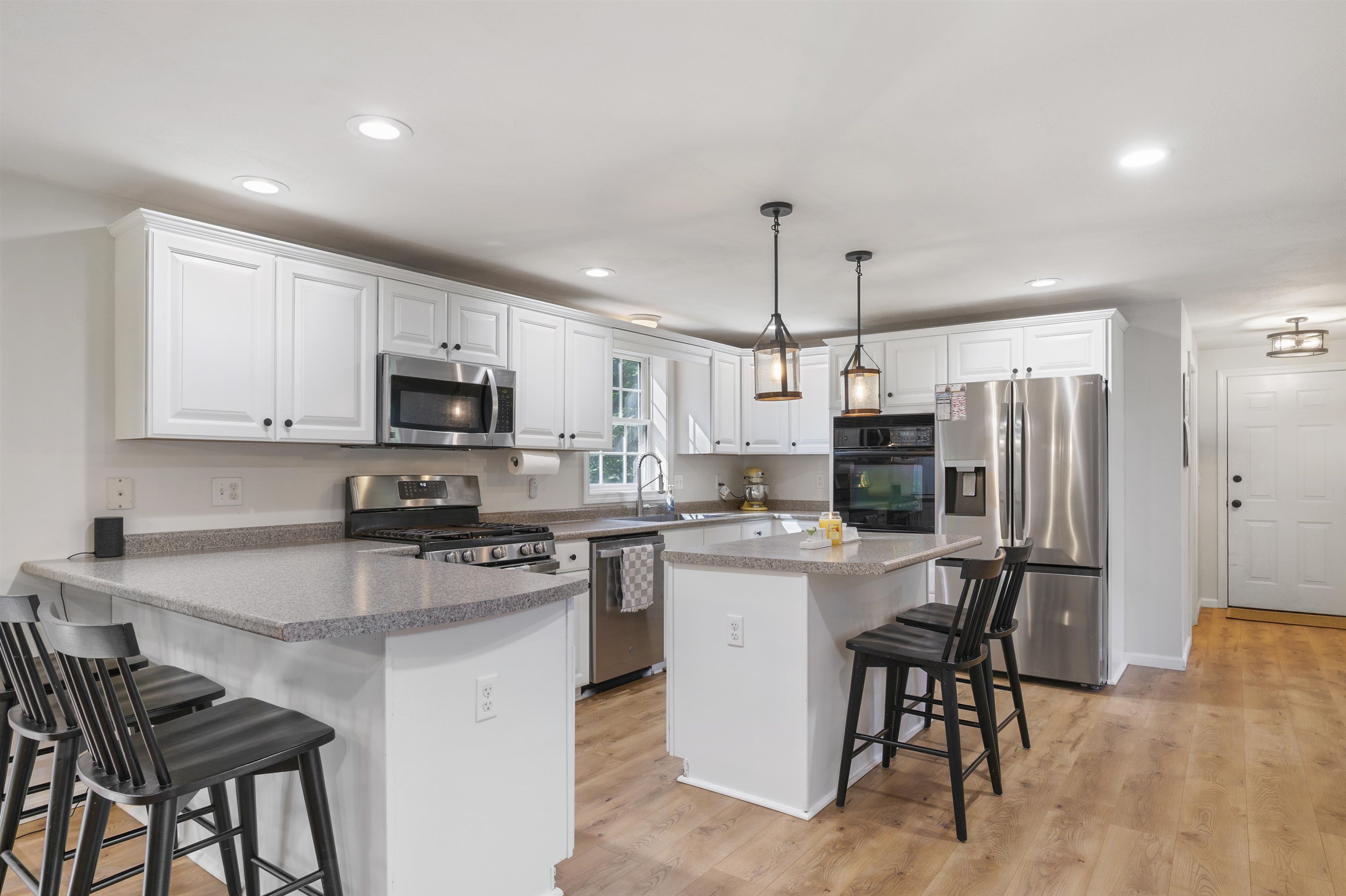 34 Gabrielle Drive Property Photo 6