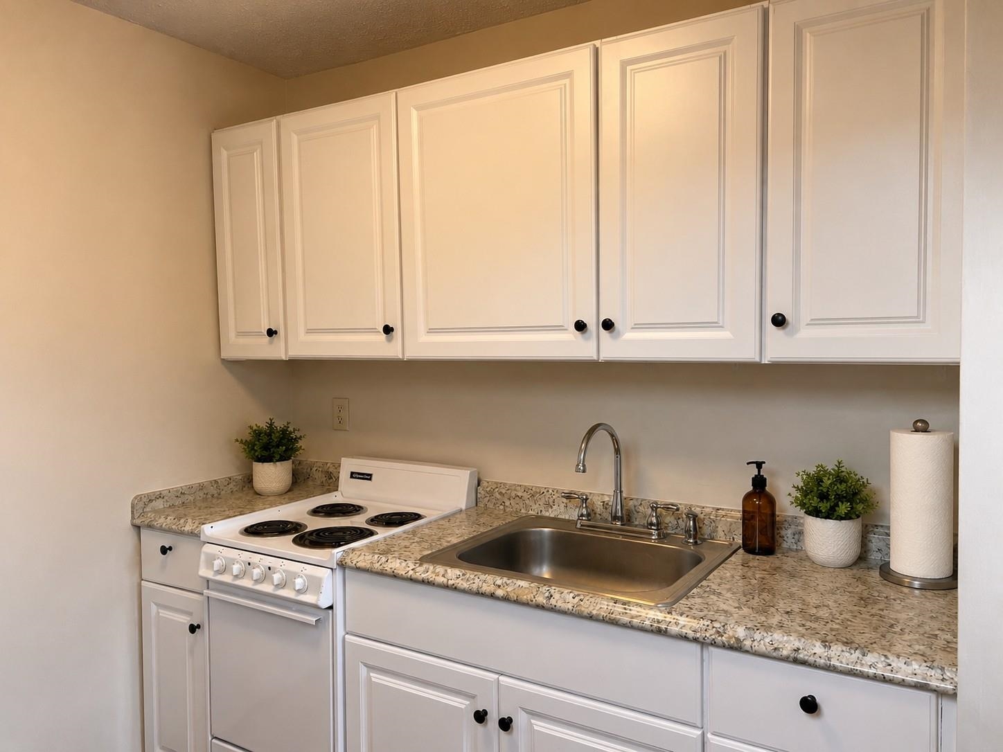 7868 Pomfret Road Property Photo 23