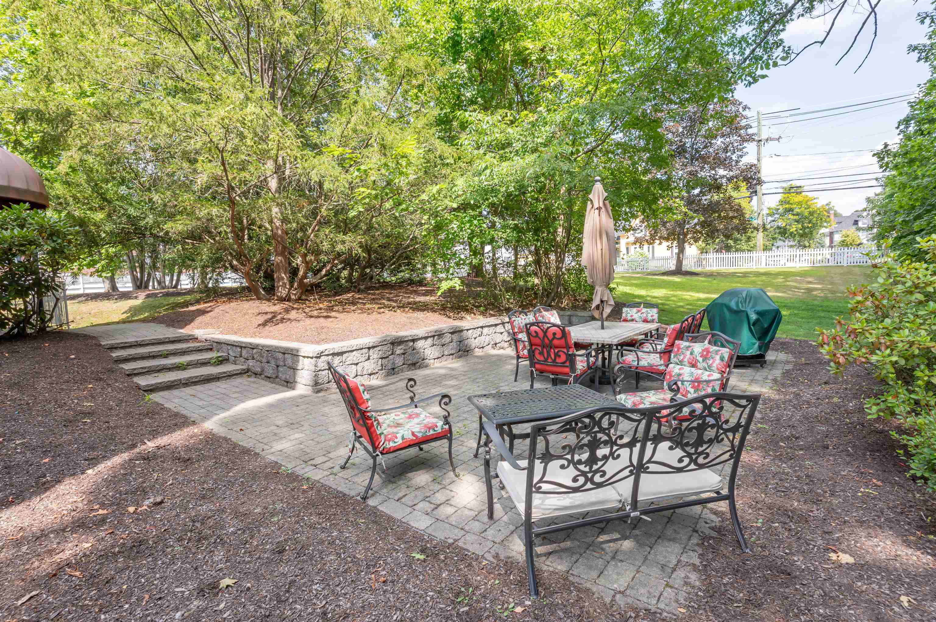 490 River Road Property Photo 12