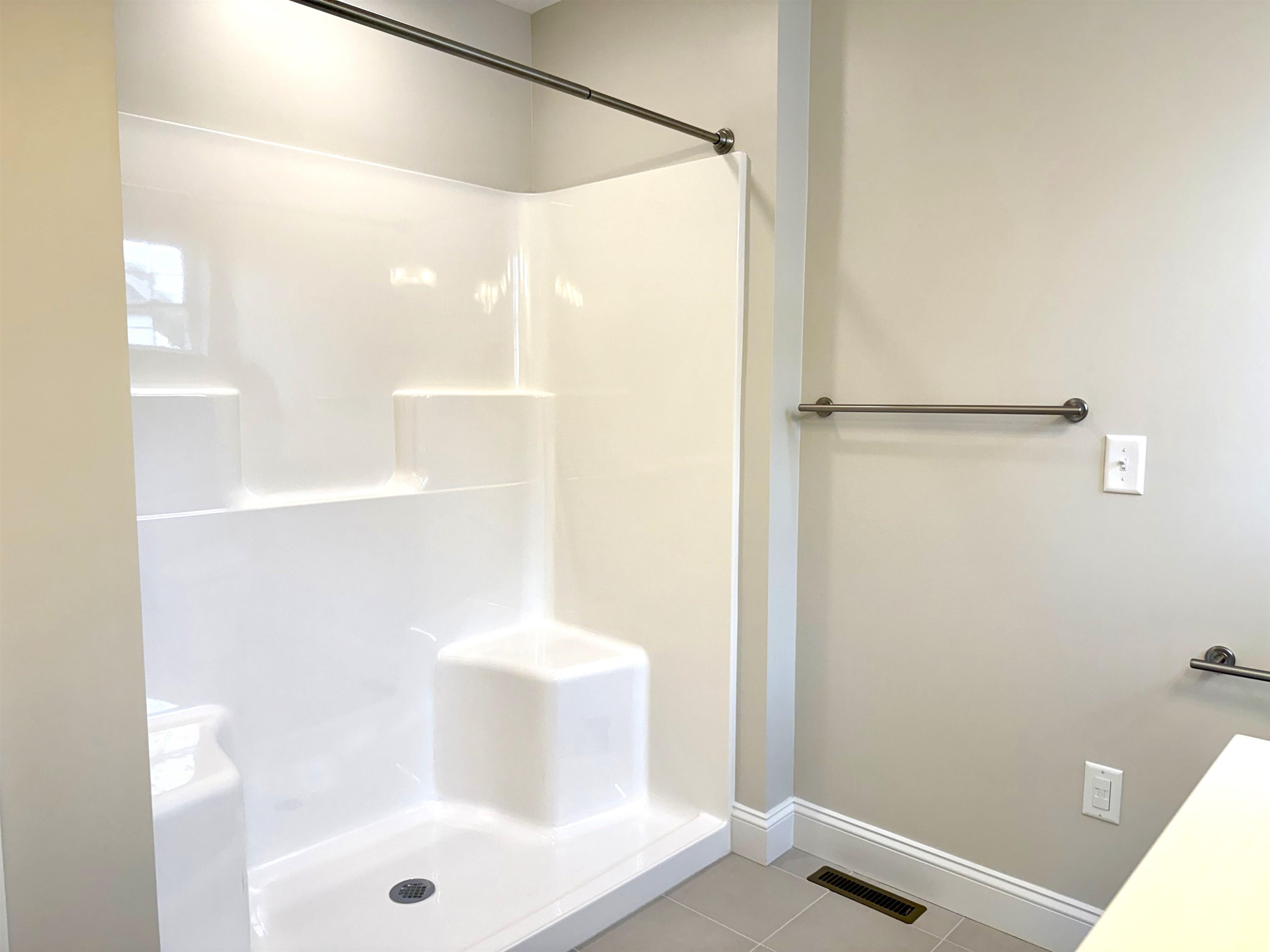 3b Connor Court Property Photo 12