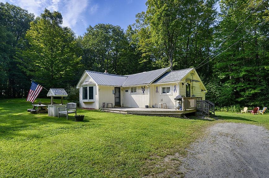 552 Valley Road Property Photo 18