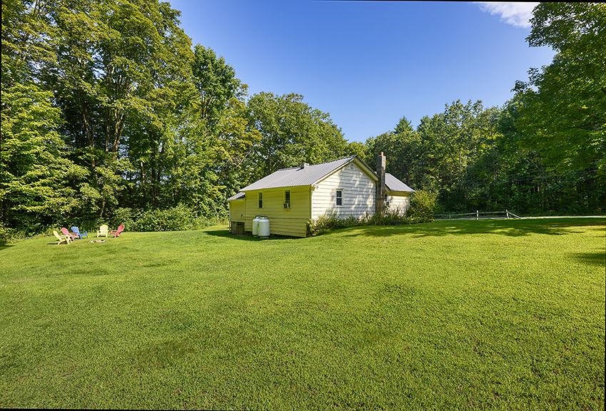552 Valley Road Property Photo 24