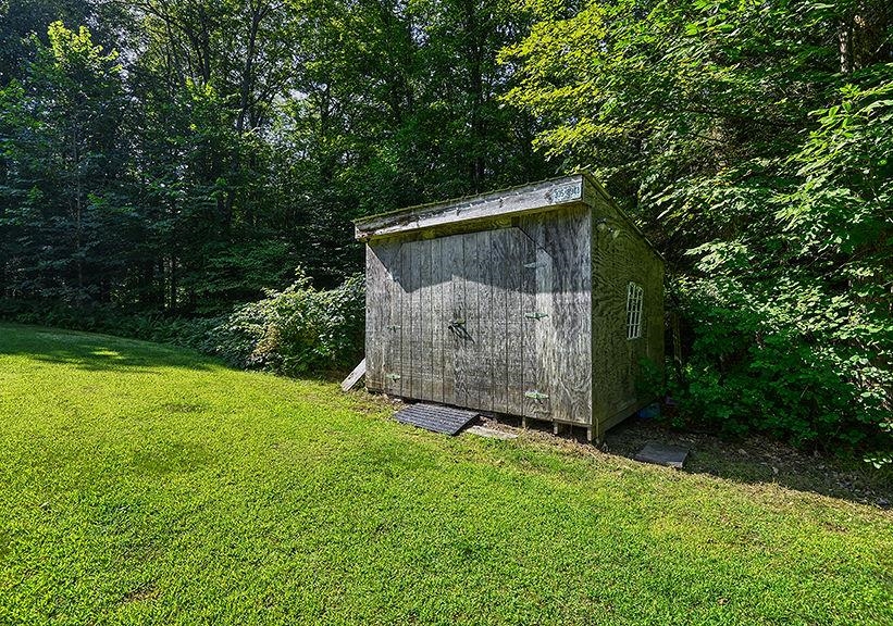 552 Valley Road Property Photo 25
