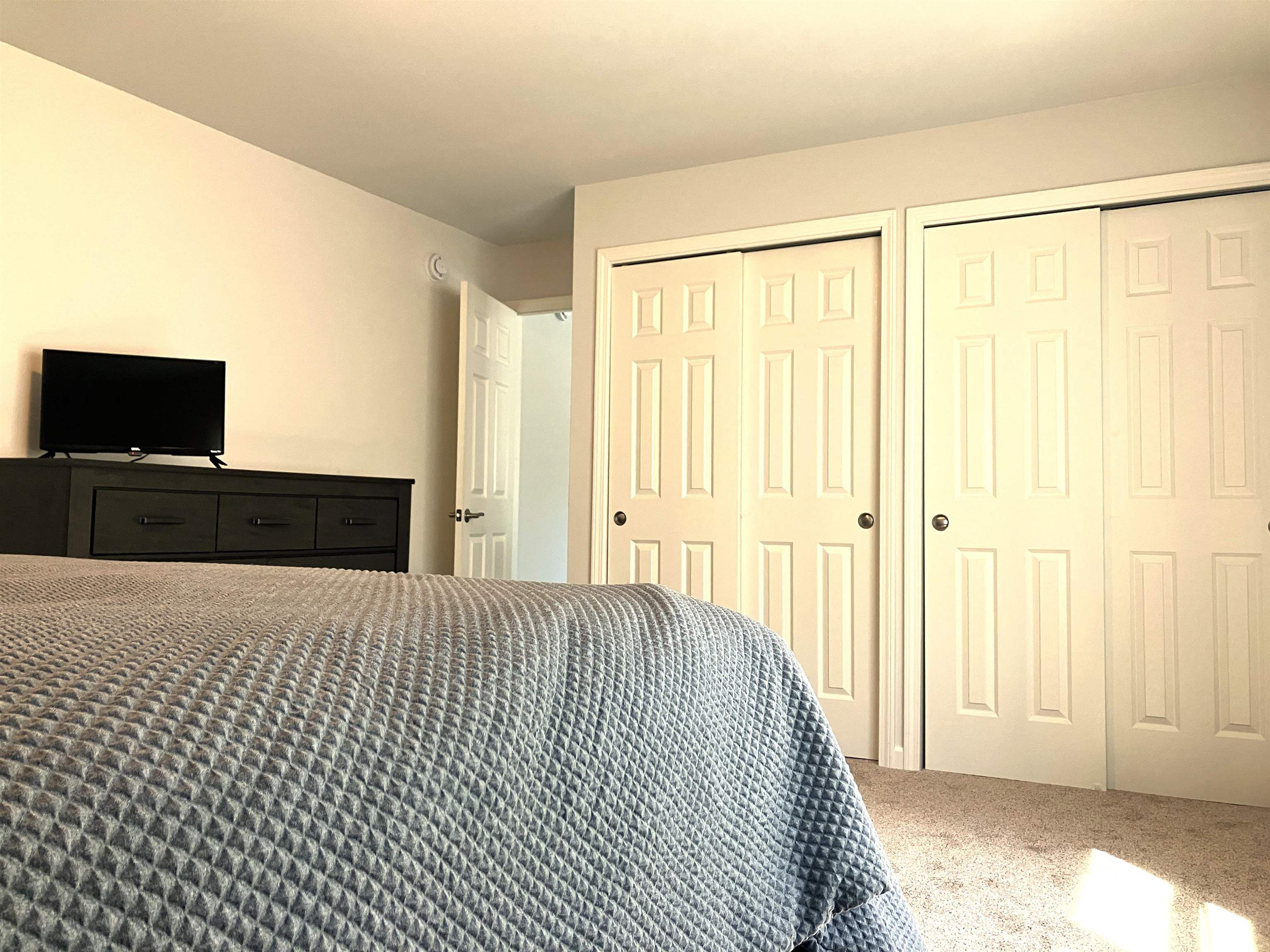 47 Upper Howes Way Property Photo 11