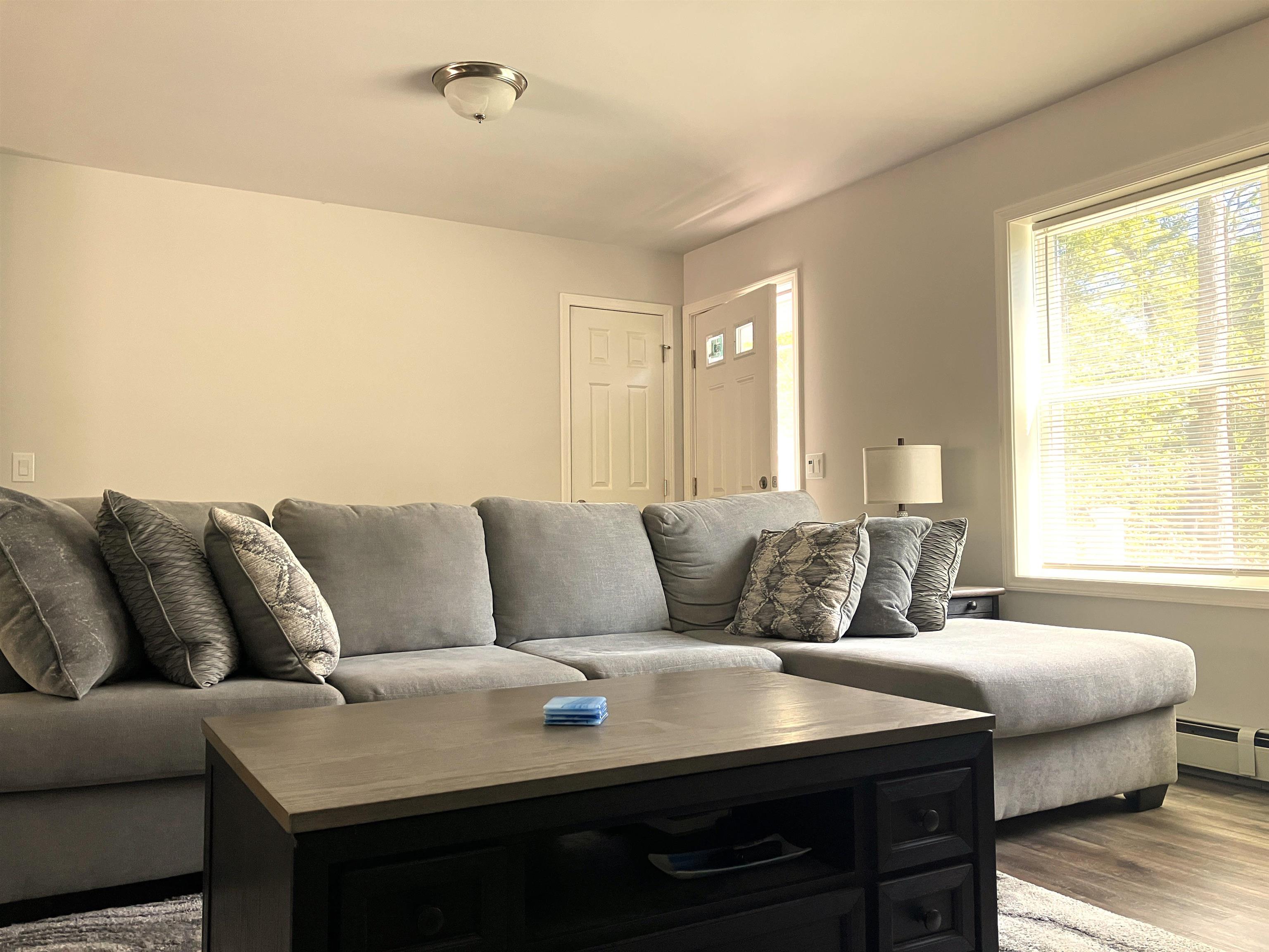 47 Upper Howes Way Property Photo 12