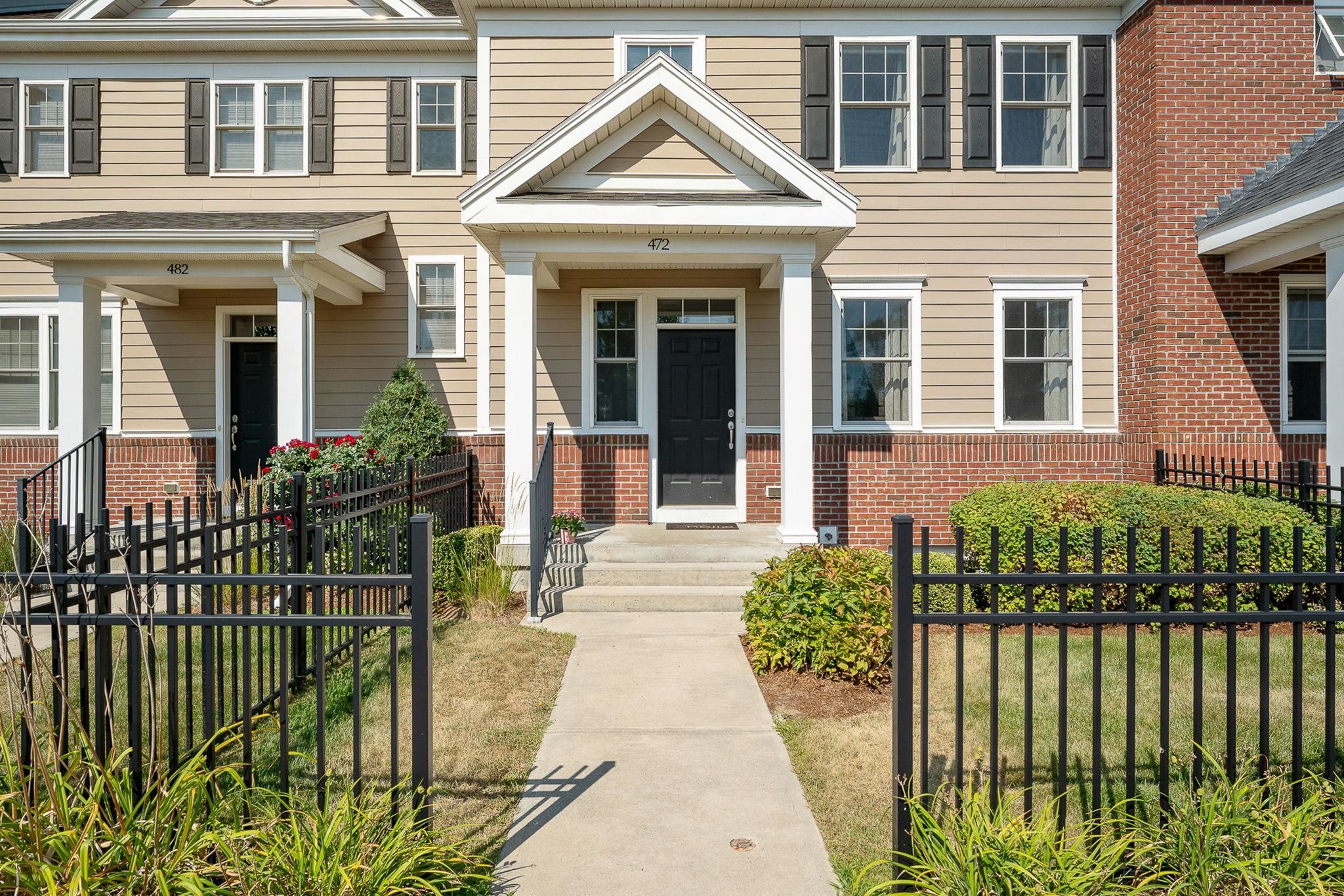 472 Zephyr Road Property Photo 1