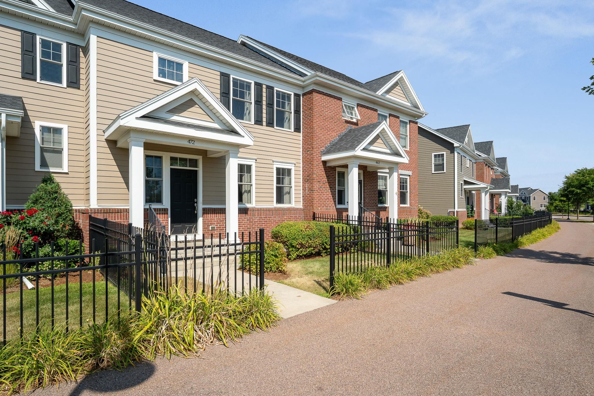 472 Zephyr Road Property Photo 2