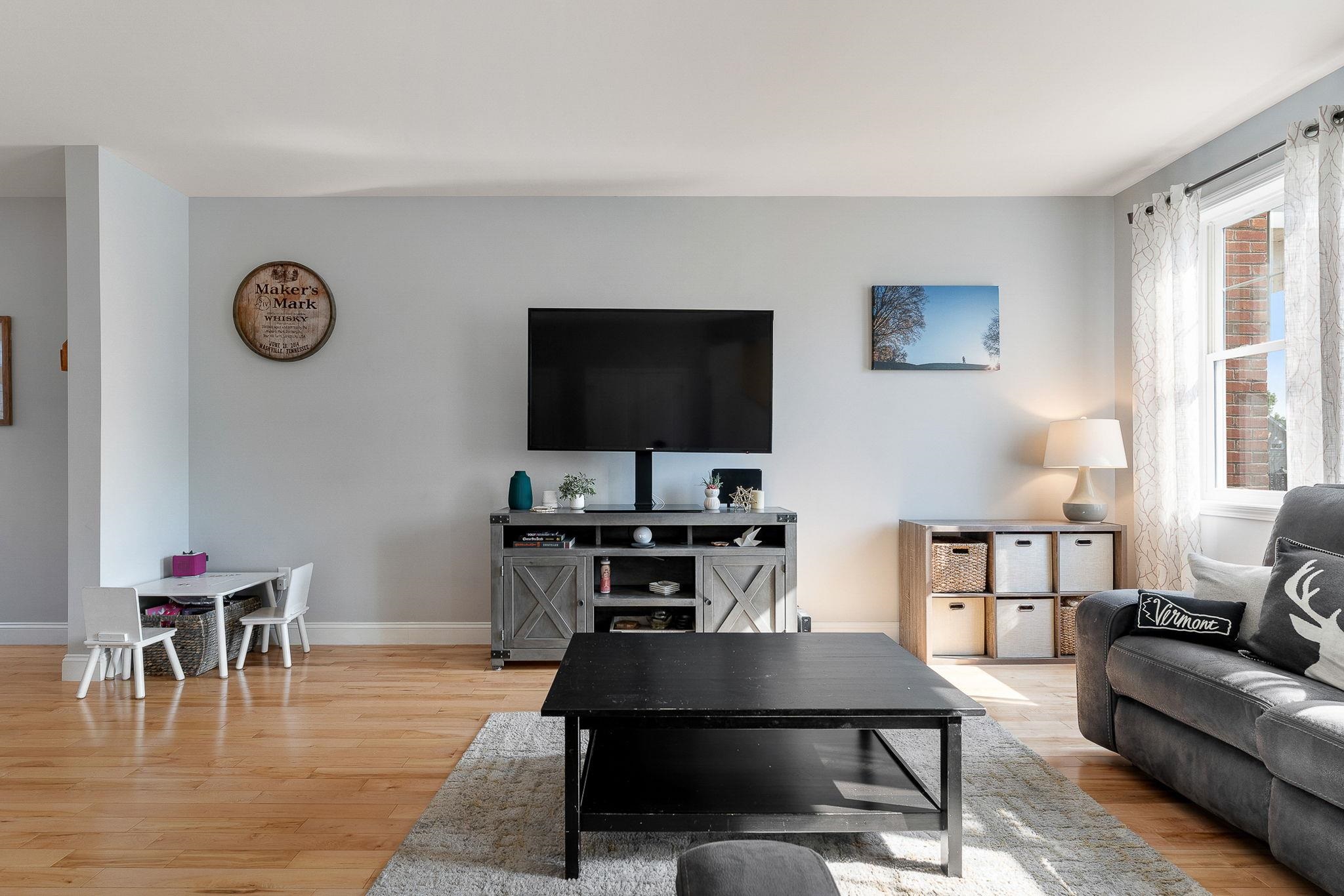 472 Zephyr Road Property Photo 7