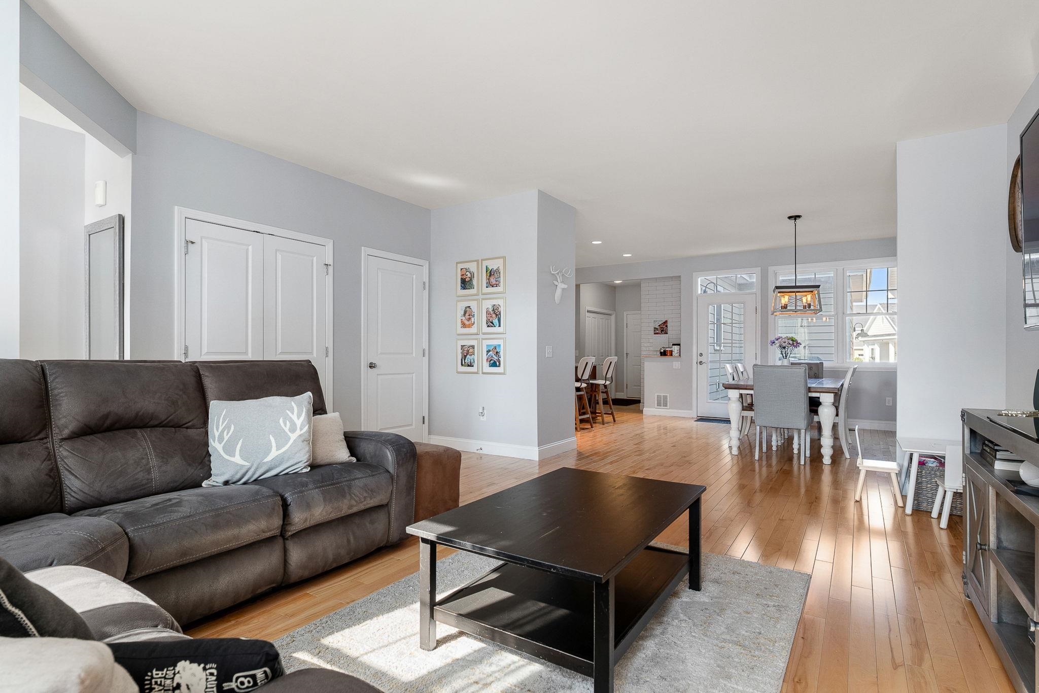 472 Zephyr Road Property Photo 8