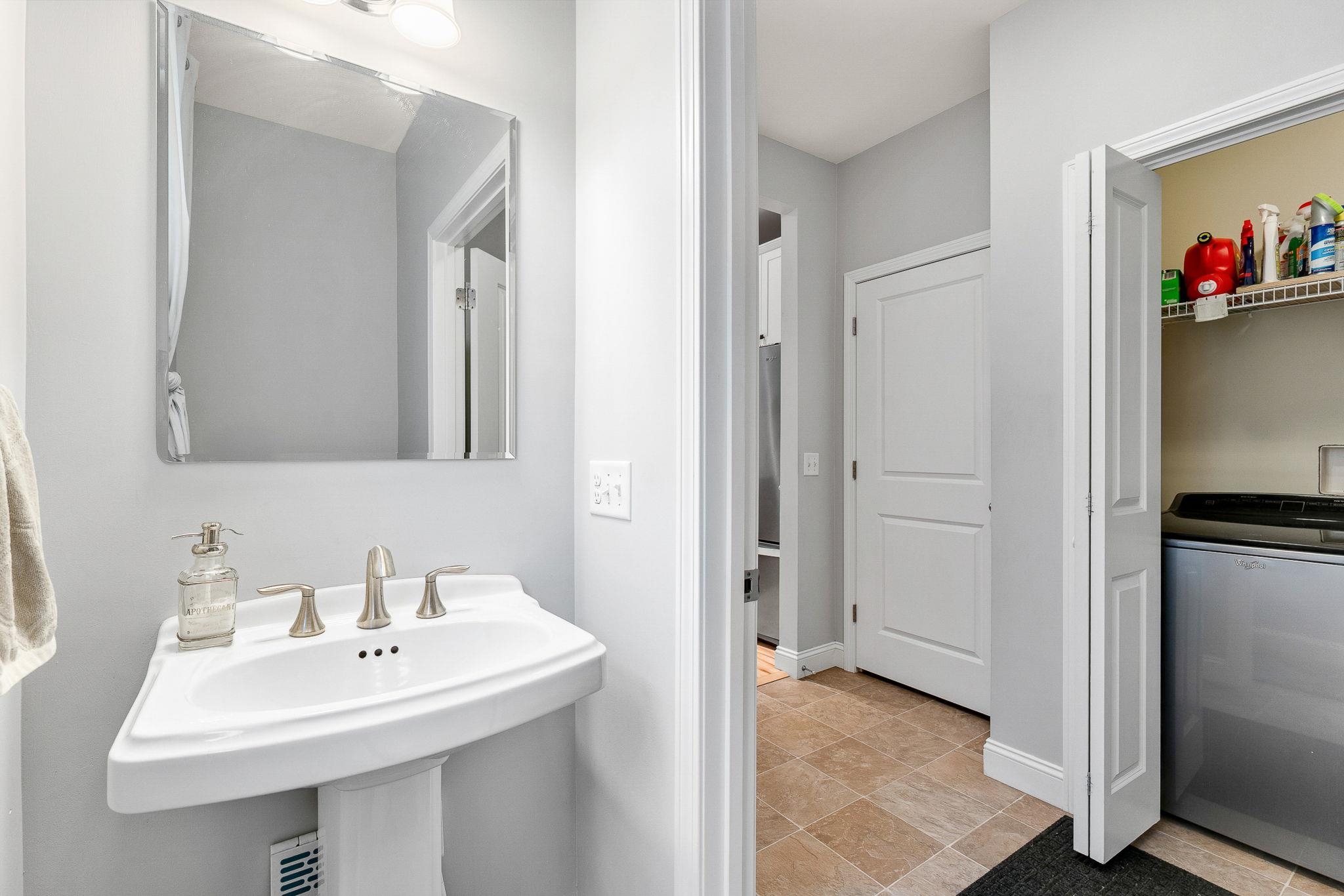 472 Zephyr Road Property Photo 20