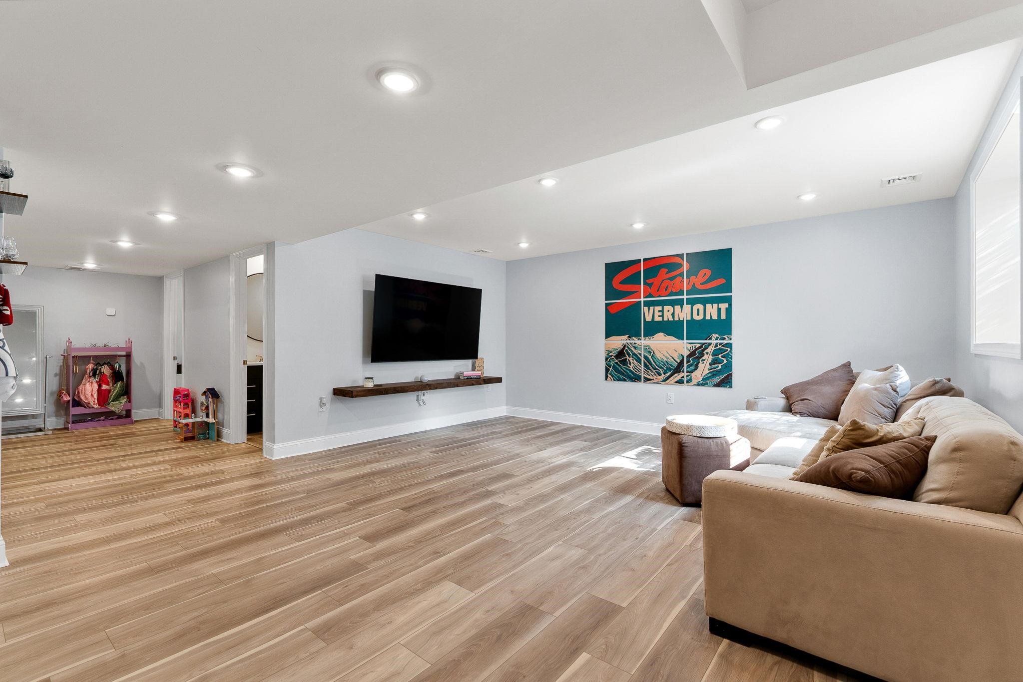 472 Zephyr Road Property Photo 36