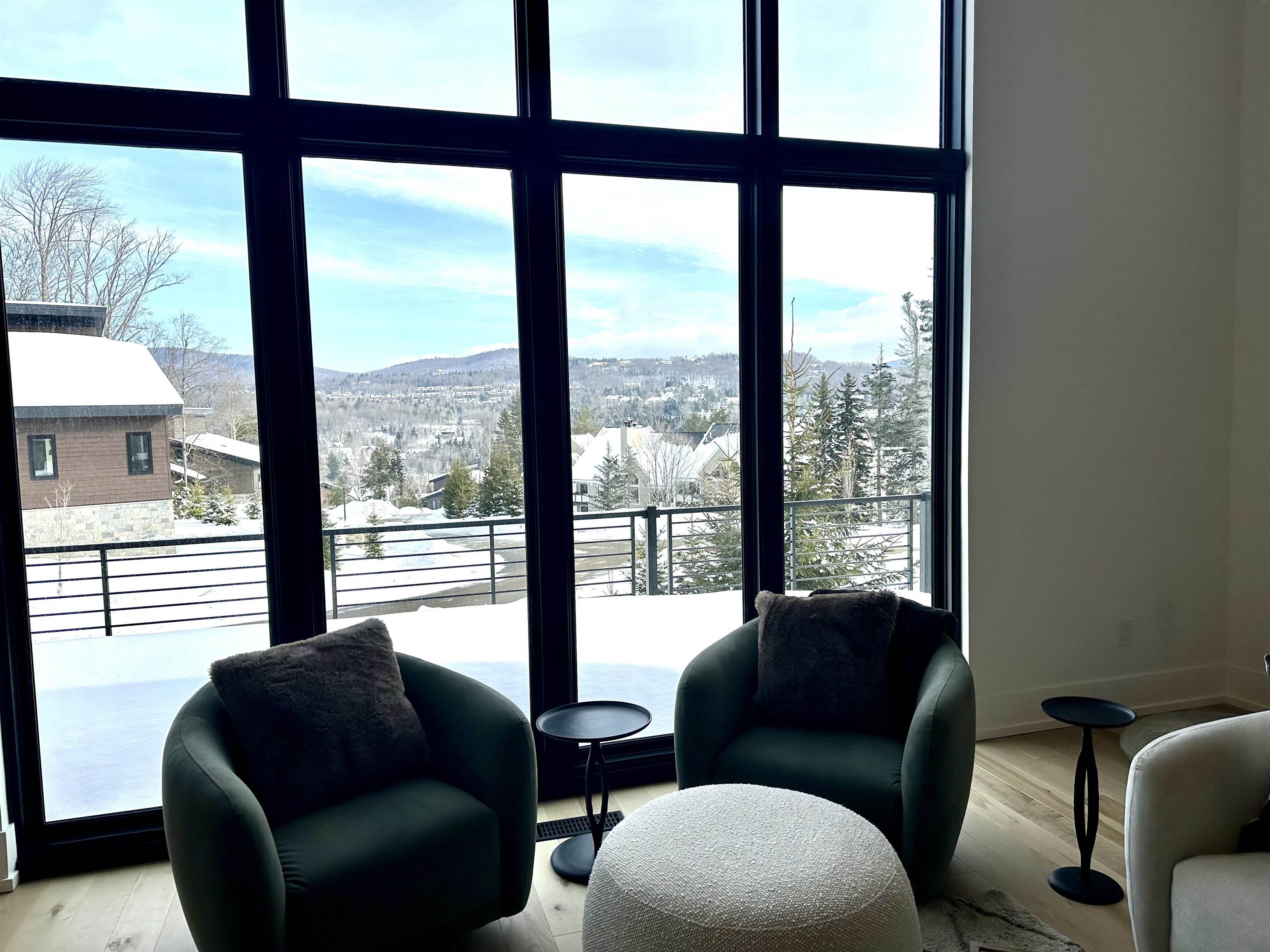 1 Sundance Village Loop Property Photo 7